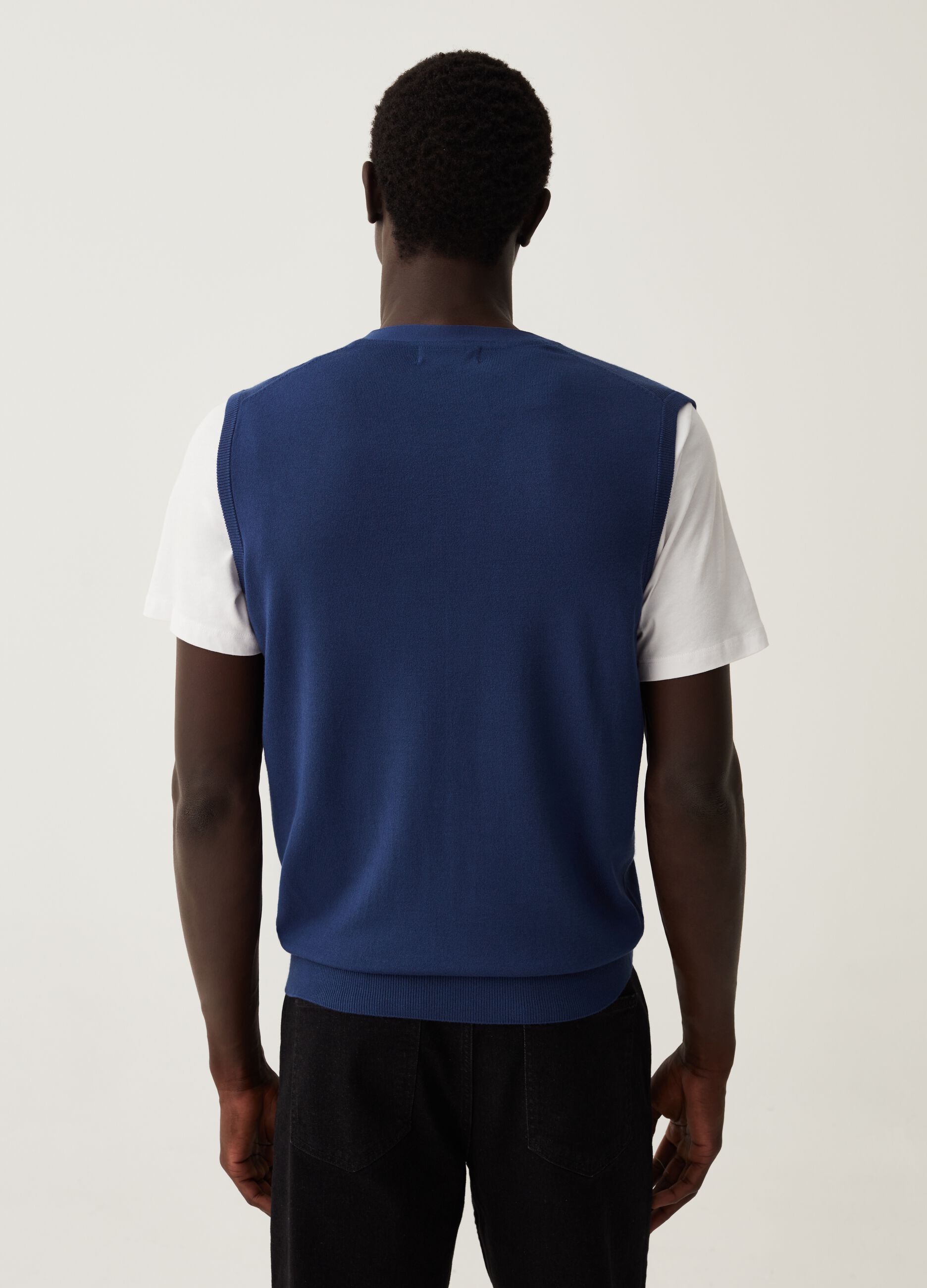 Gilet con scollo a V_2