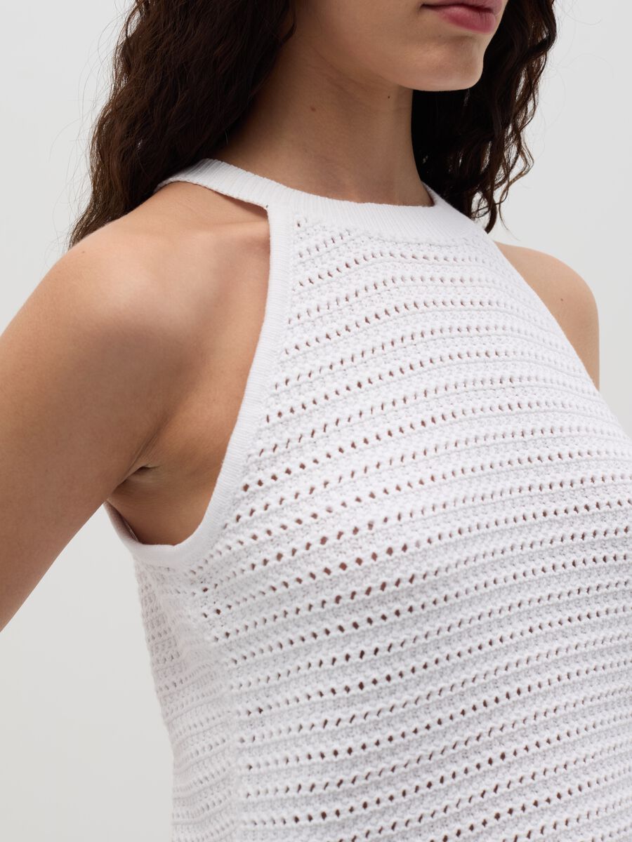 White openwork top with halter neck_2