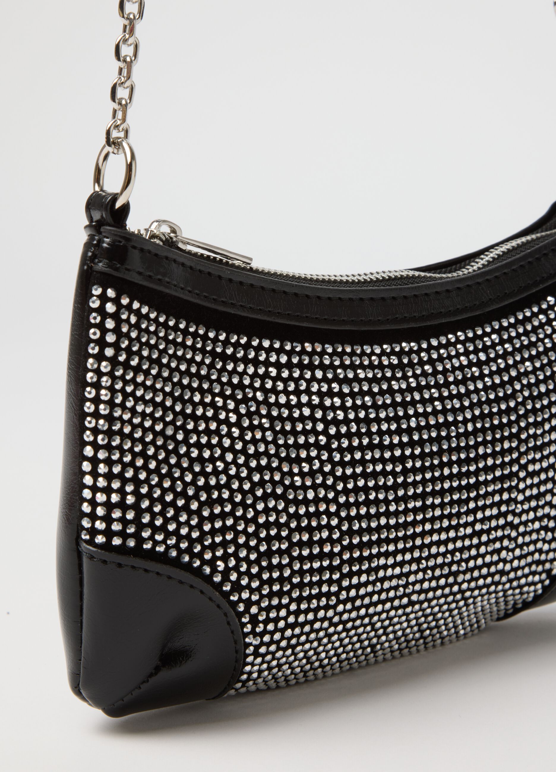 Multicolour clutch with sparkling details