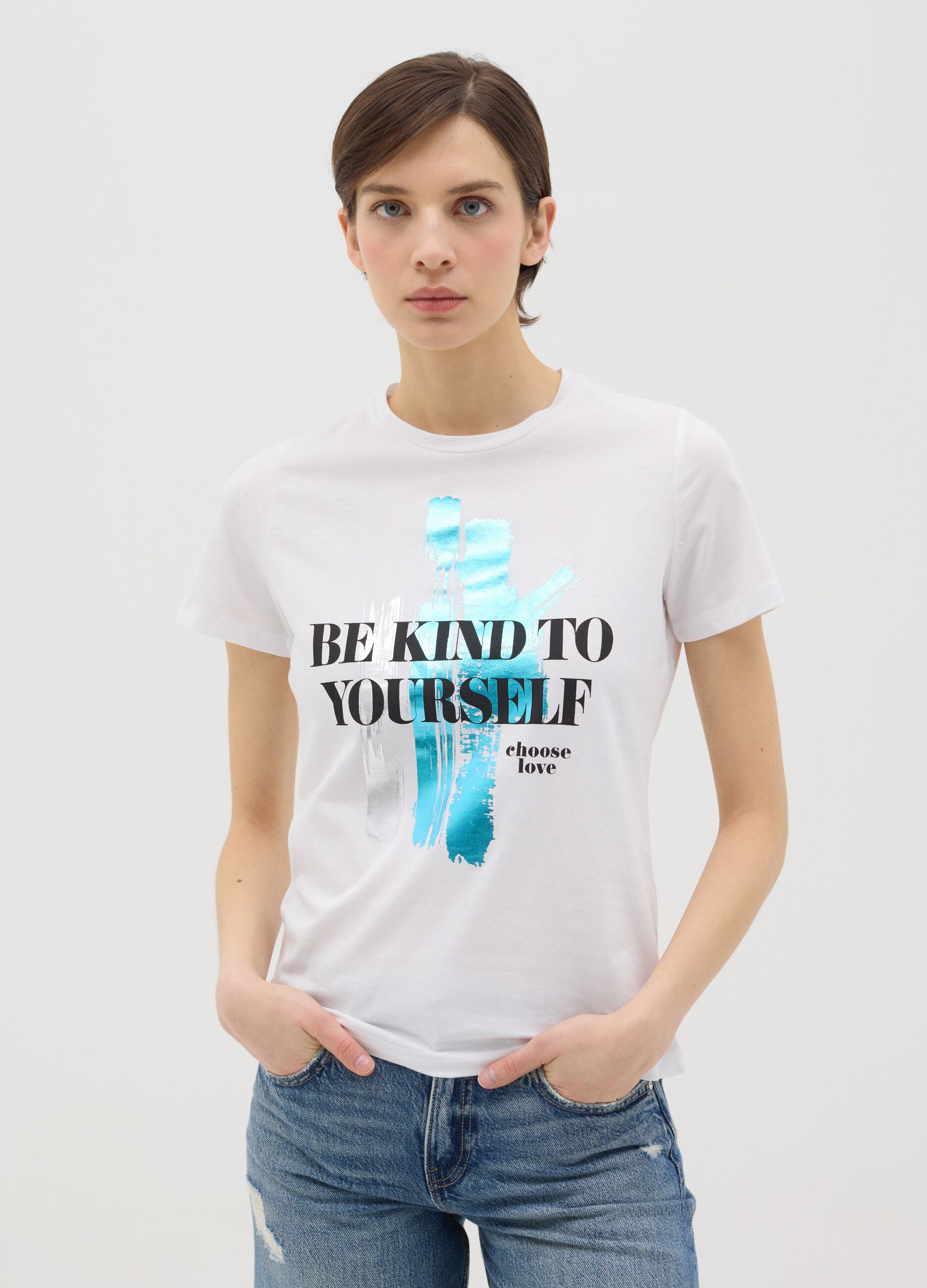 Black cotton T-shirt with foil print