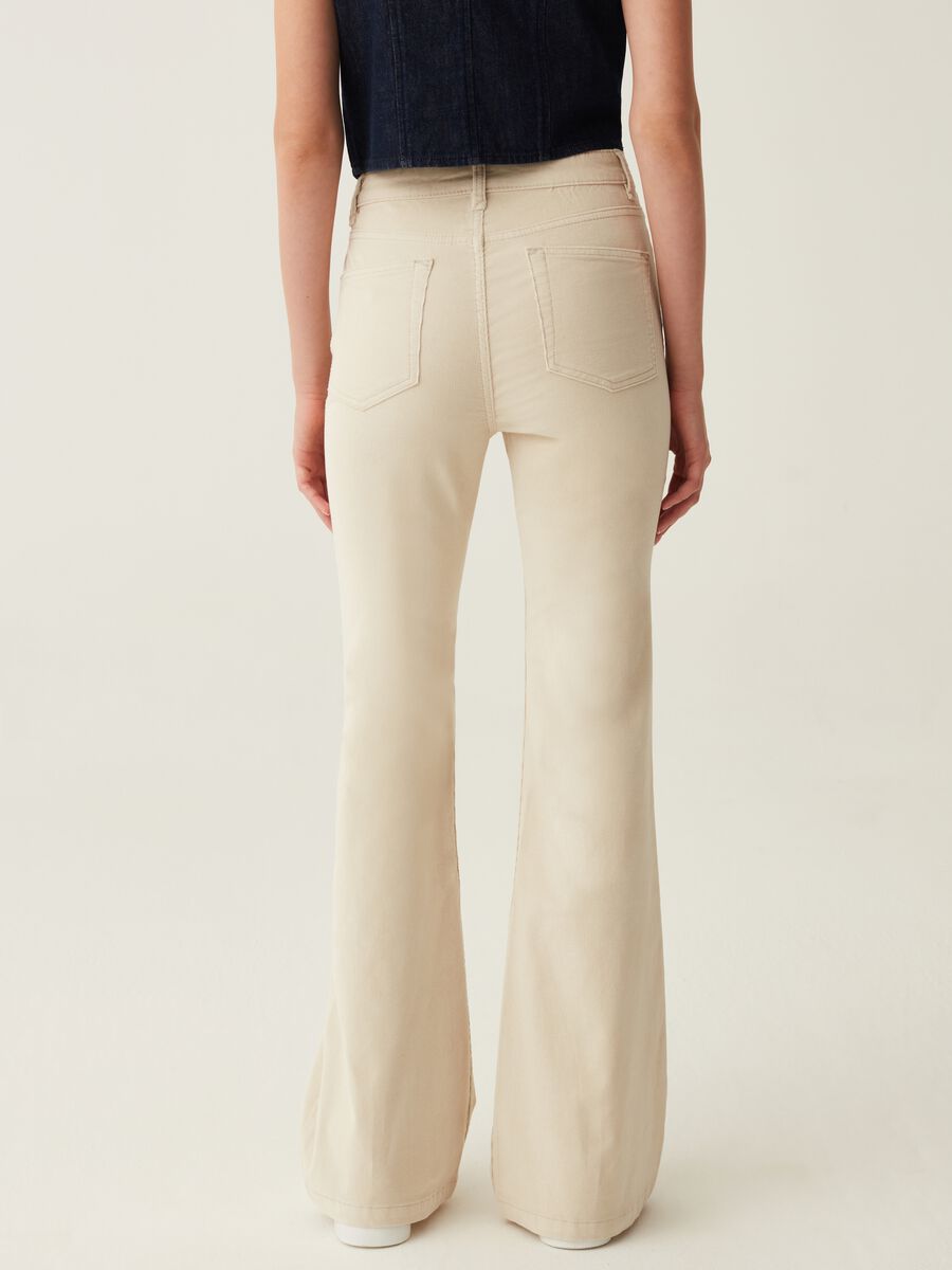Pantaloni flare fit in corduroy_2