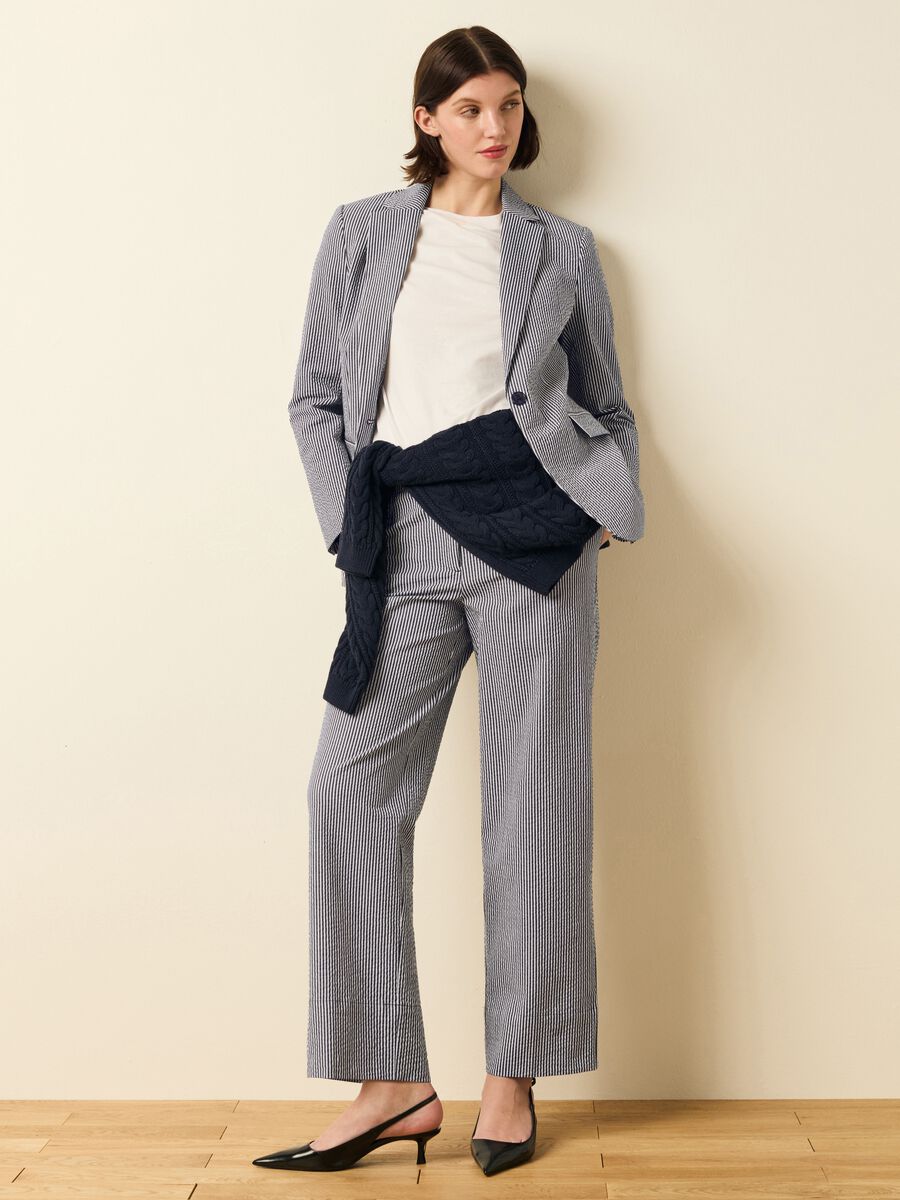 Pantalone a gamba larga righe sottili_0