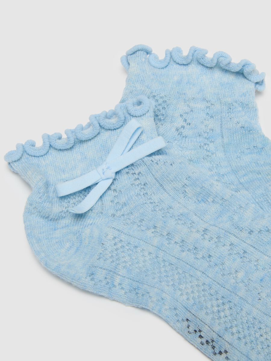 Girls' multicolour cotton blend socks with lace bow_2