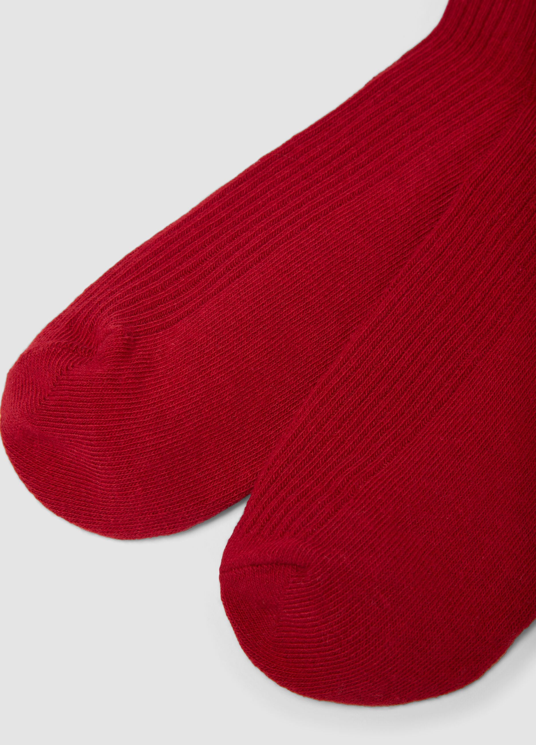 Calzini rossi in misto cotone organico elasticizzato con dettaglio natalizio