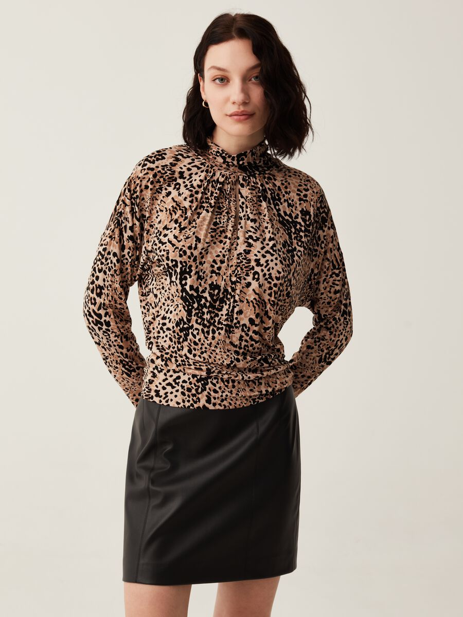 T-shirt a maniche lunghe stampa animalier_0