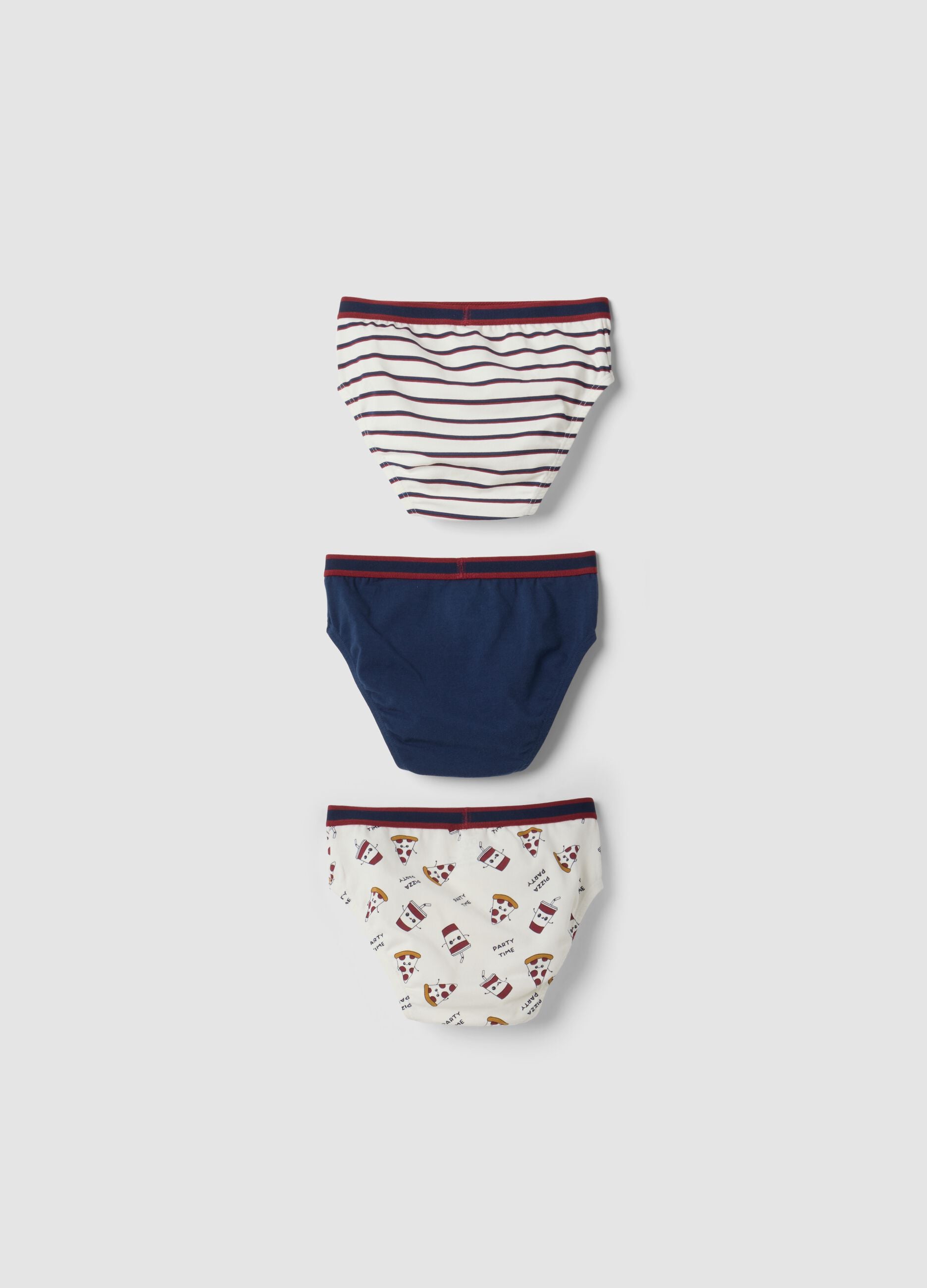3-pack of blue and white organic stretch cotton briefs with print
