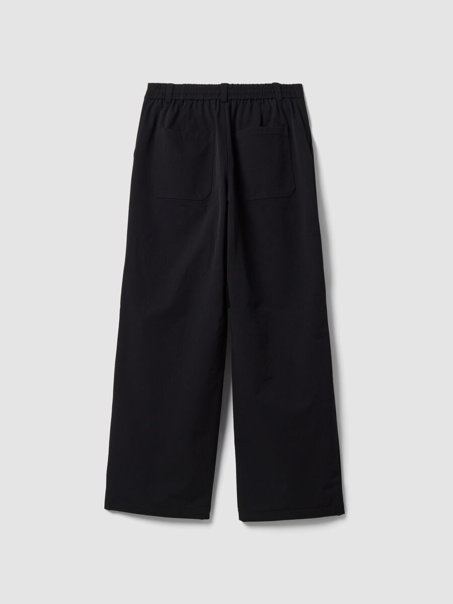 Pantaloni neri in tessuto elasticizzato parachute fit_6