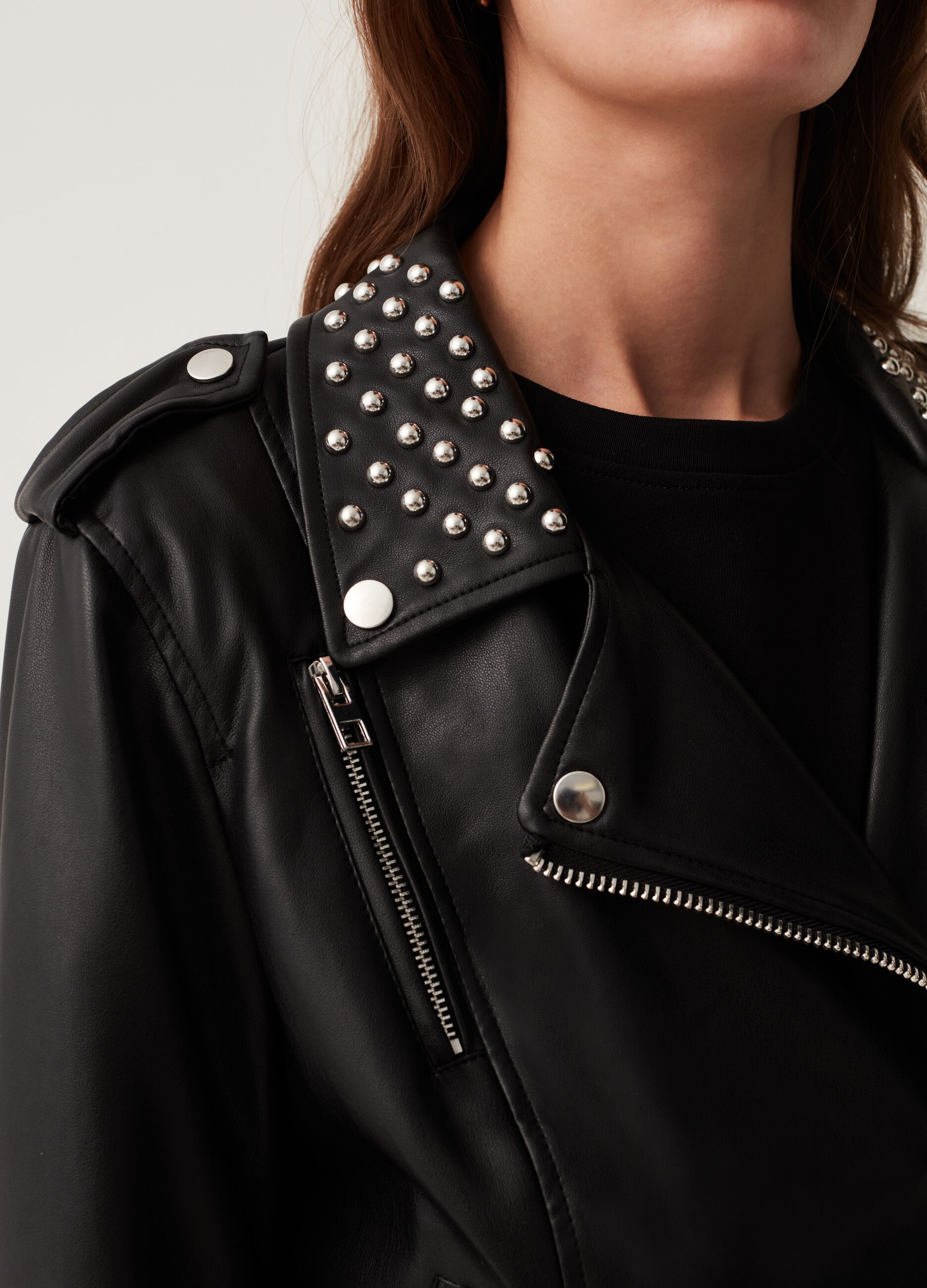 Chiodo full-zip con borchie_3