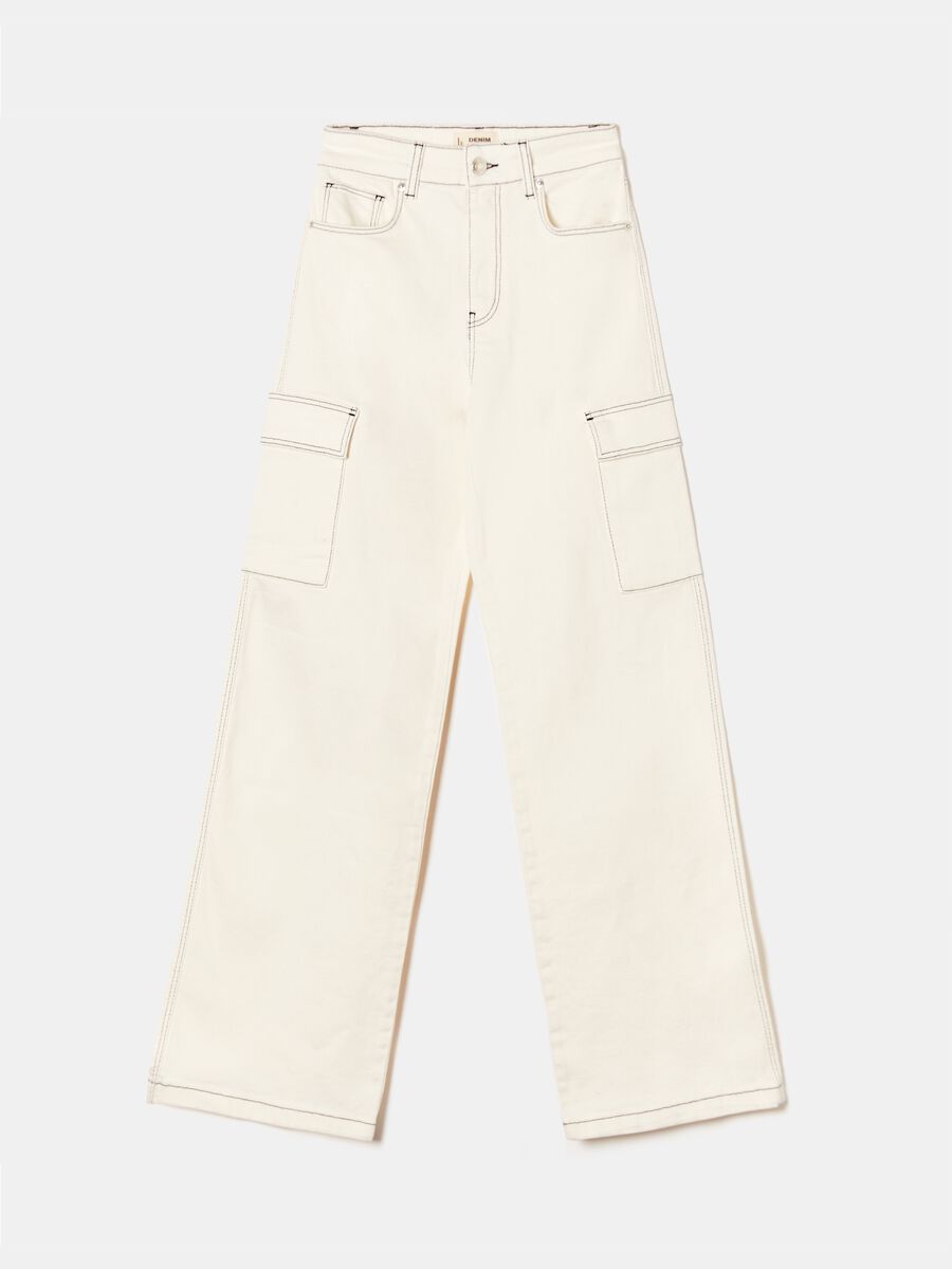 Cargo jeans with contrasting stitching_0