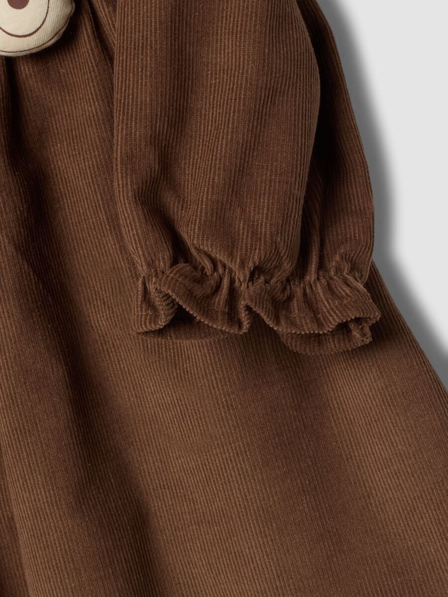 Abito marrone chiaro in puro cotone con stampa Winnie The Pooh wide fit_3