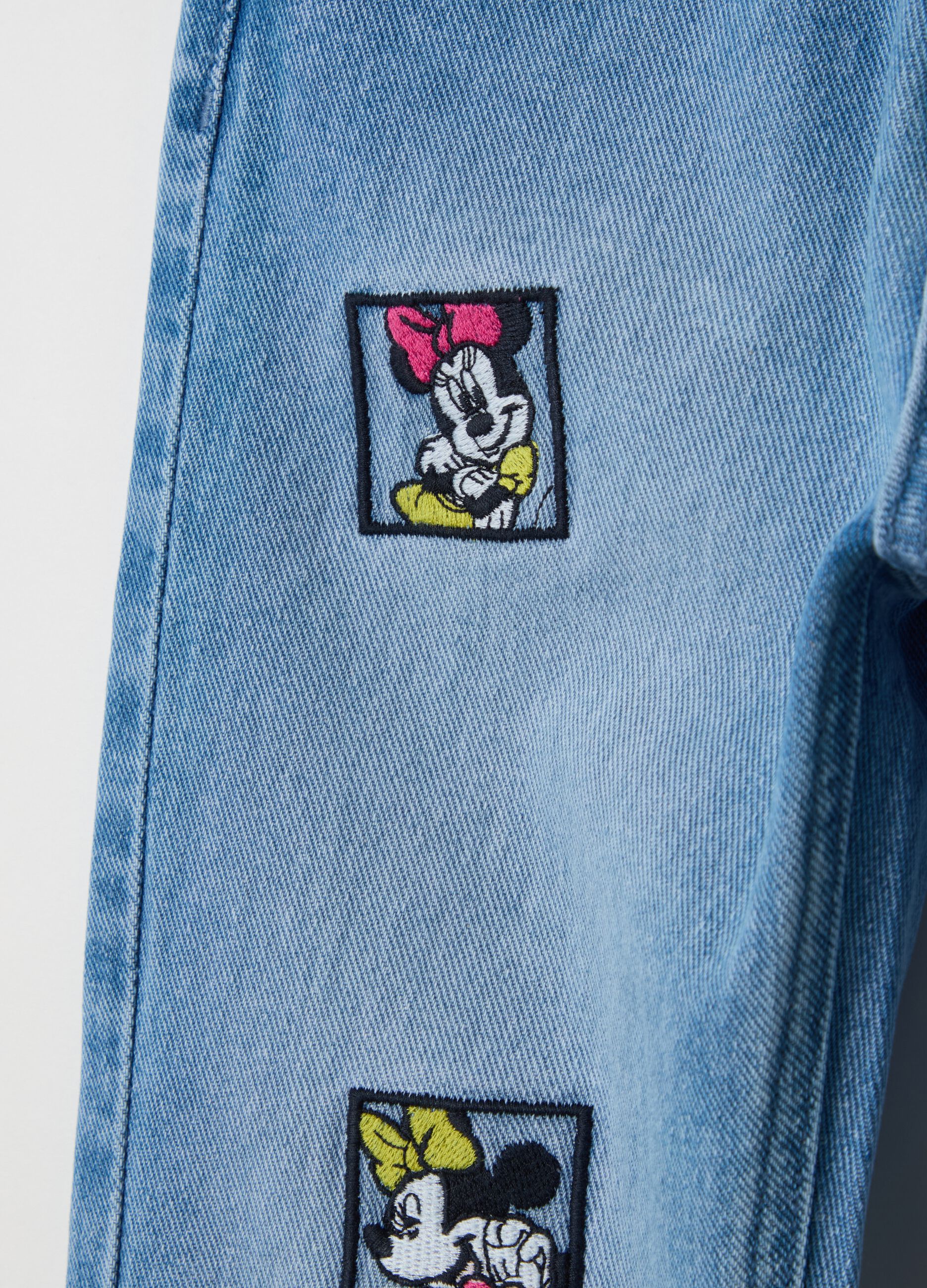 Flare-fit jeans with five pockets and Minnie Mouse embroidery