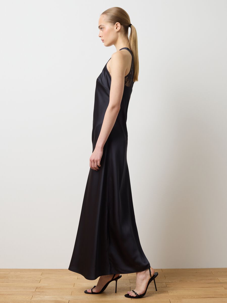 Long black satin dress regular fit_0