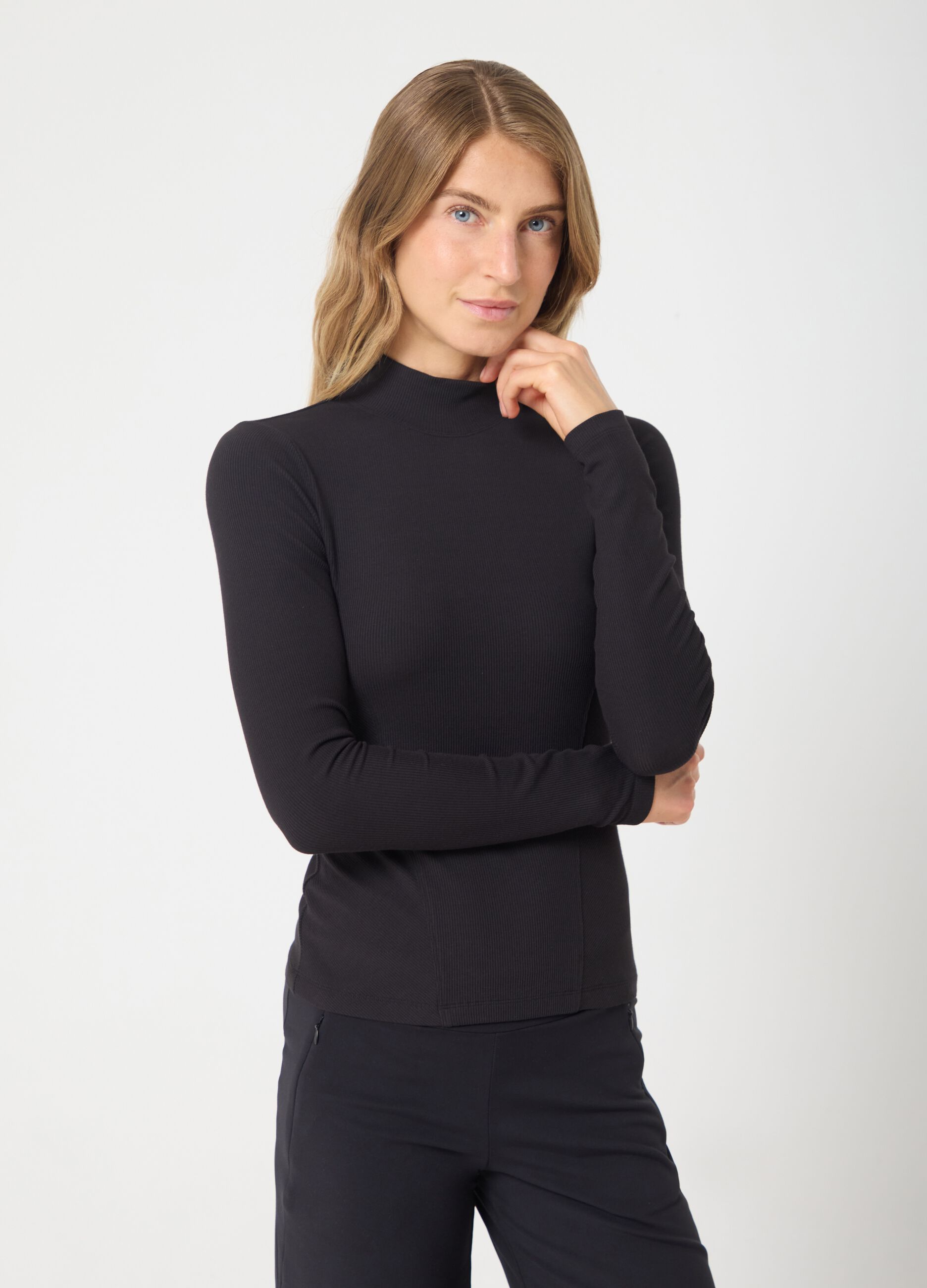 Long Sleeve Mock Neck T-Shirt ALTAVIA STUDIO