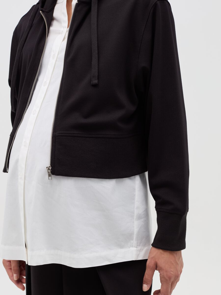 Maternity sweatshirt with hood_2