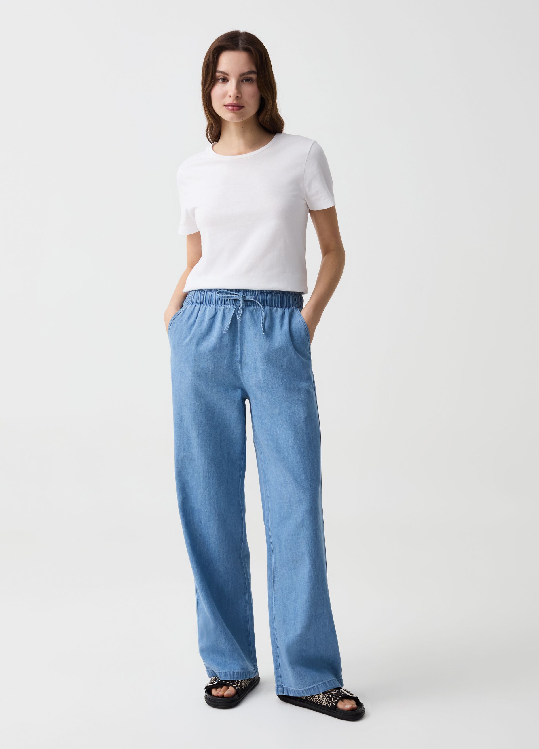 Wide-leg denim-effect joggers