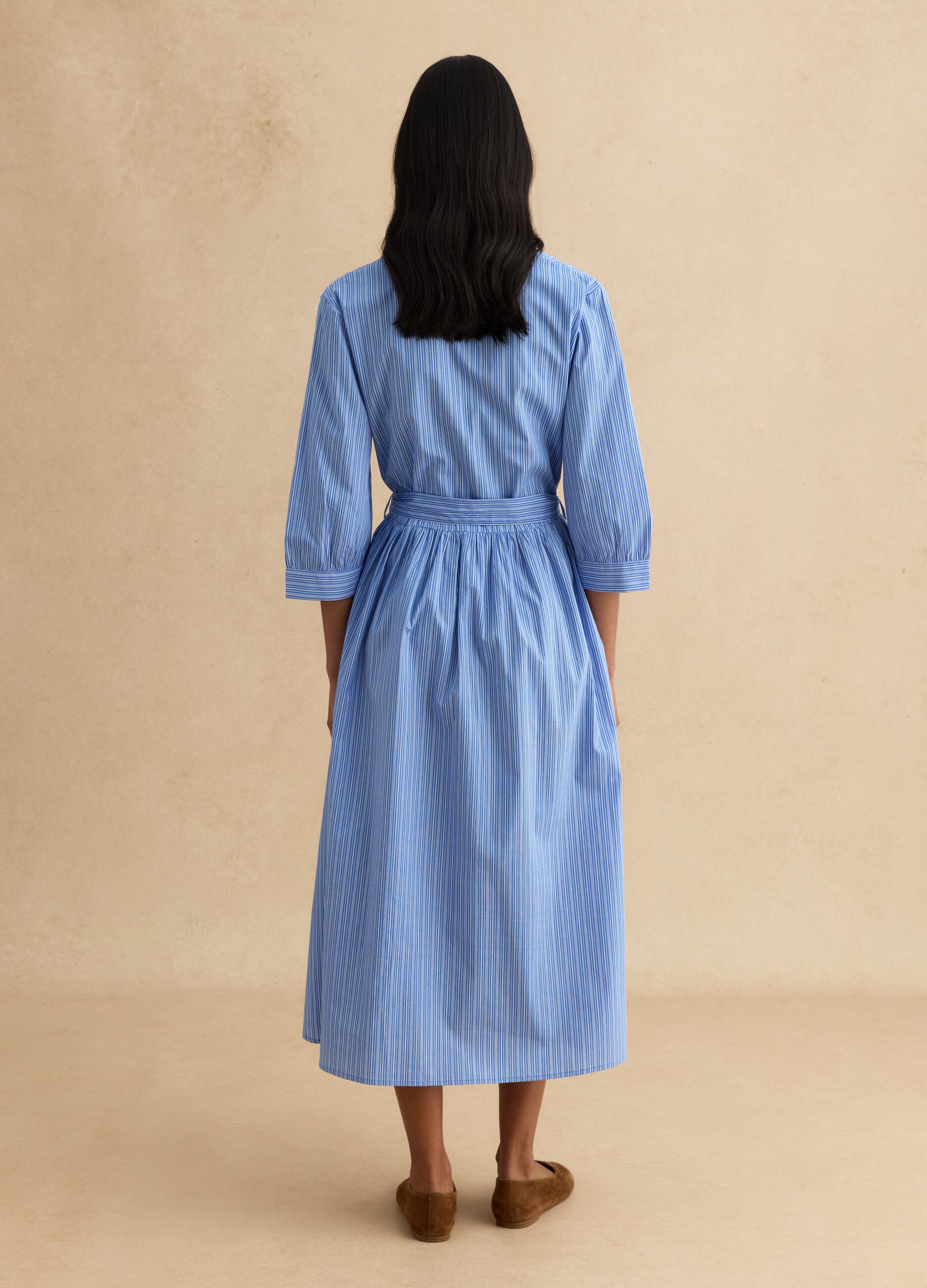 Pure cotton blue striped dress with V-neck in regular fit
