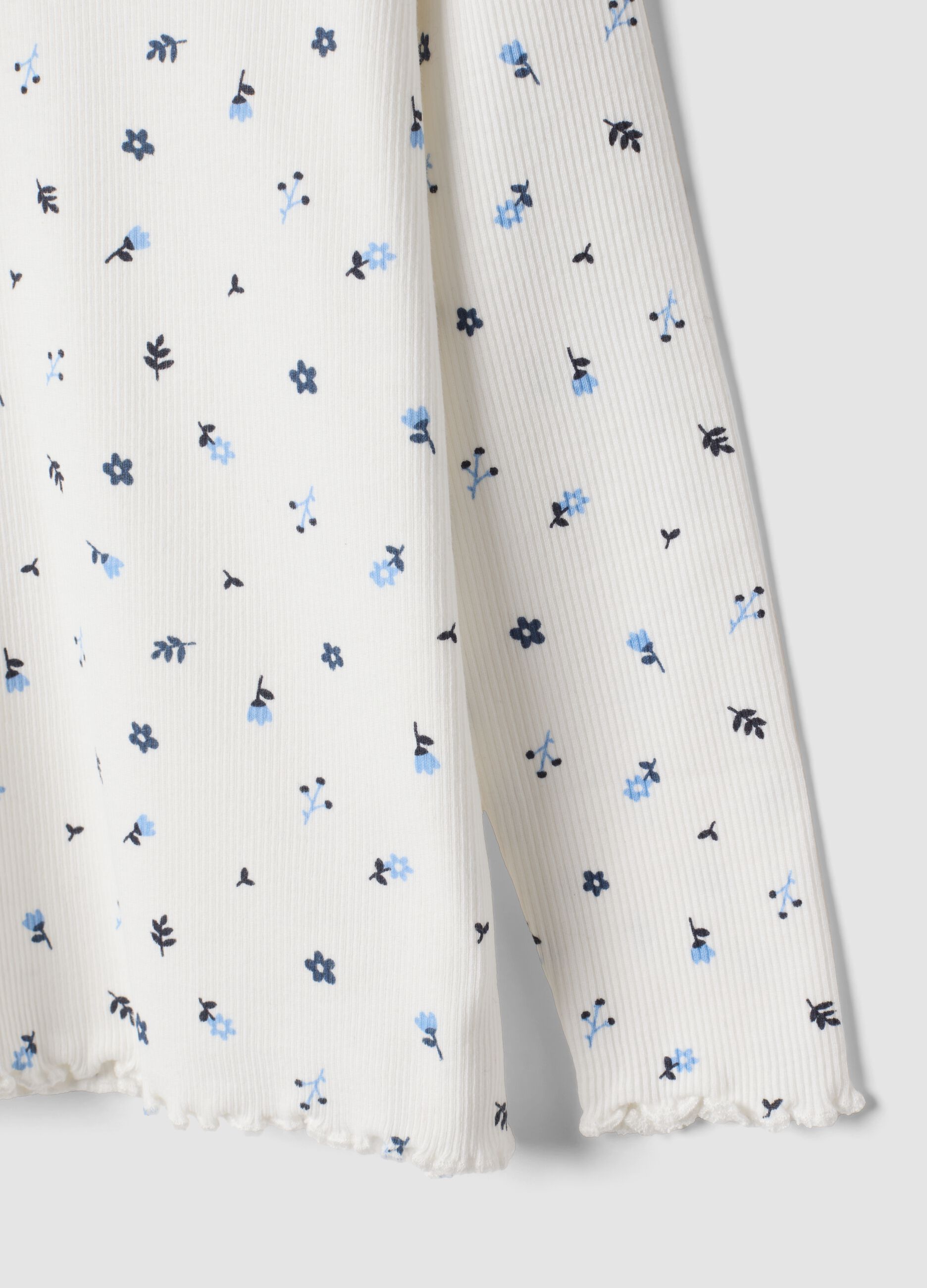 White organic stretch cotton T-shirt with pattern
