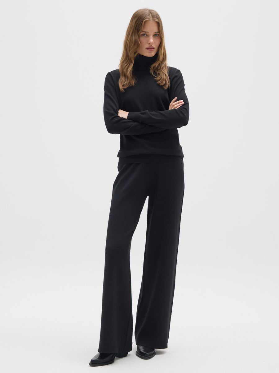 Pantaloni a palazzo neri regular fit_0