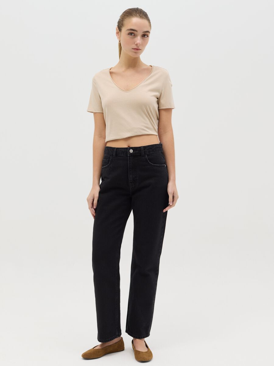 Beige organic cotton T-shirt with V neck_1