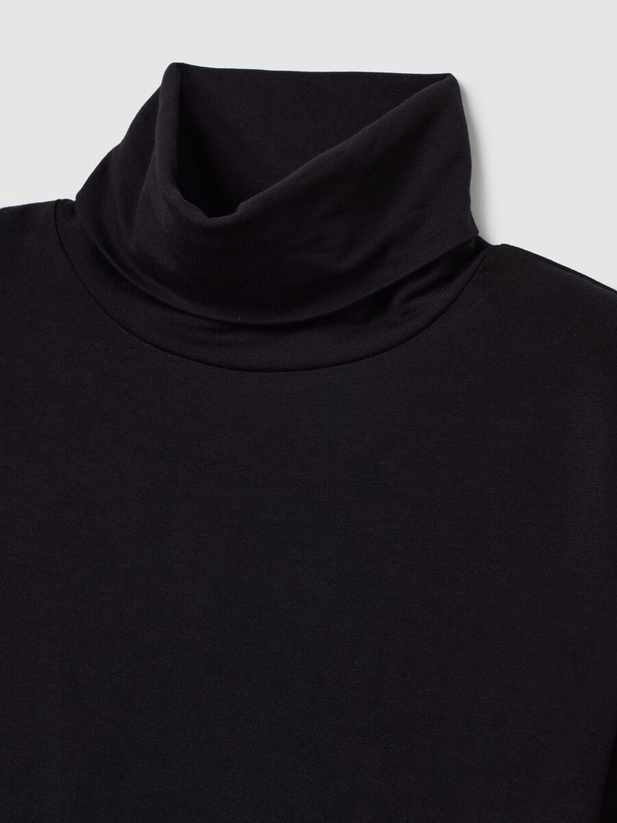 Maglia a collo alto nera regular fit_5