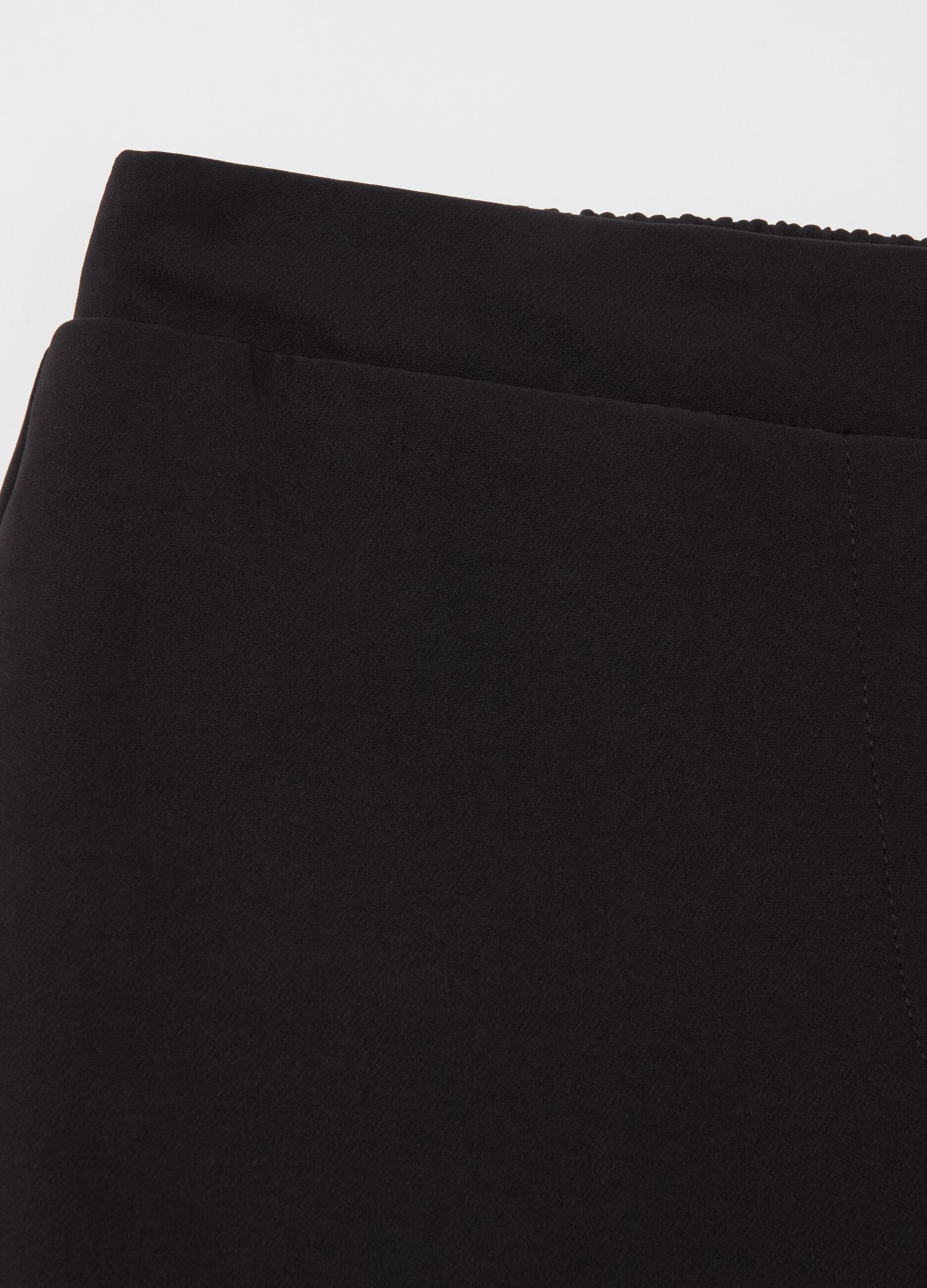 Slim-fit ankle-length trousers