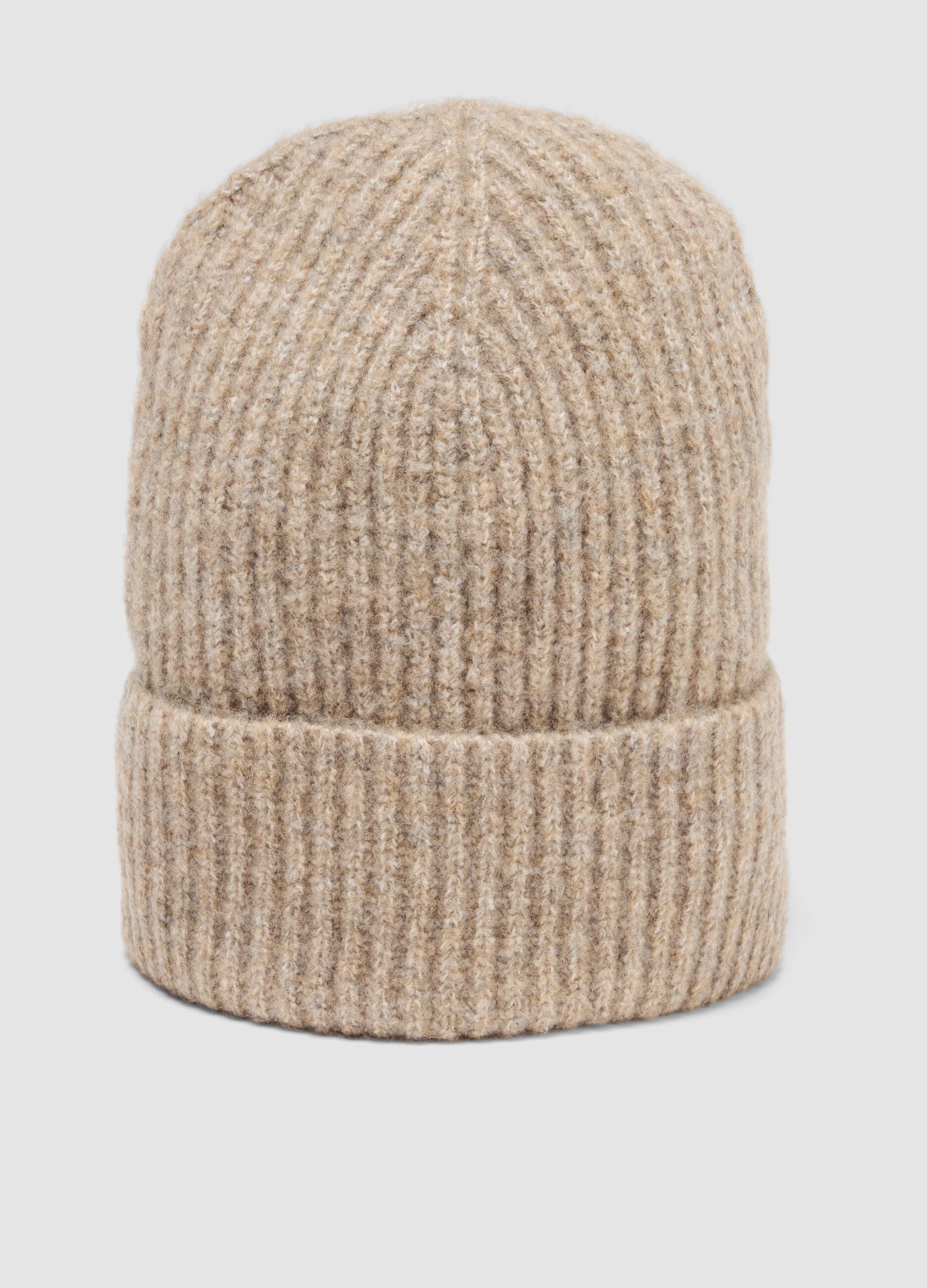 Beige ribbed stretch wool beanie