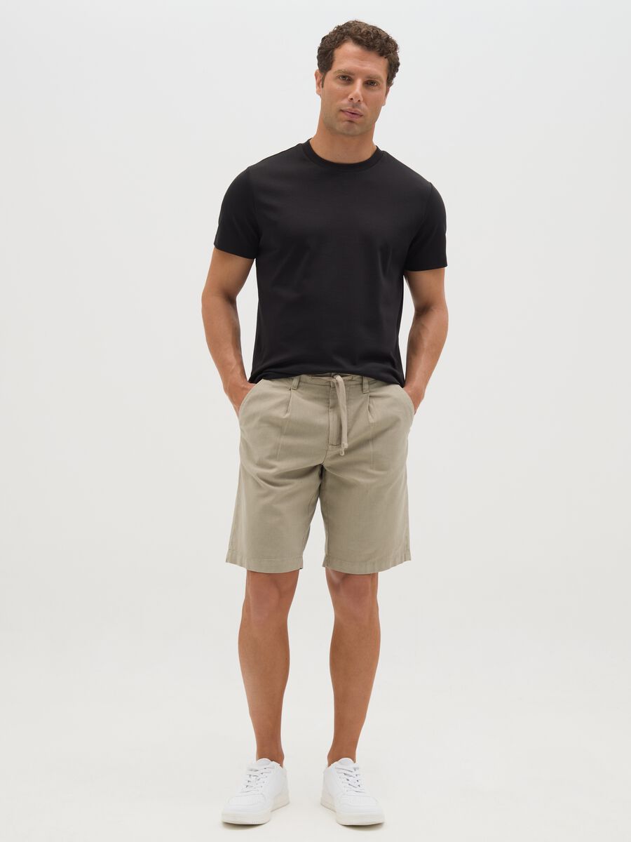 Men's Beige Regular Fit Linen Blend Shorts_0