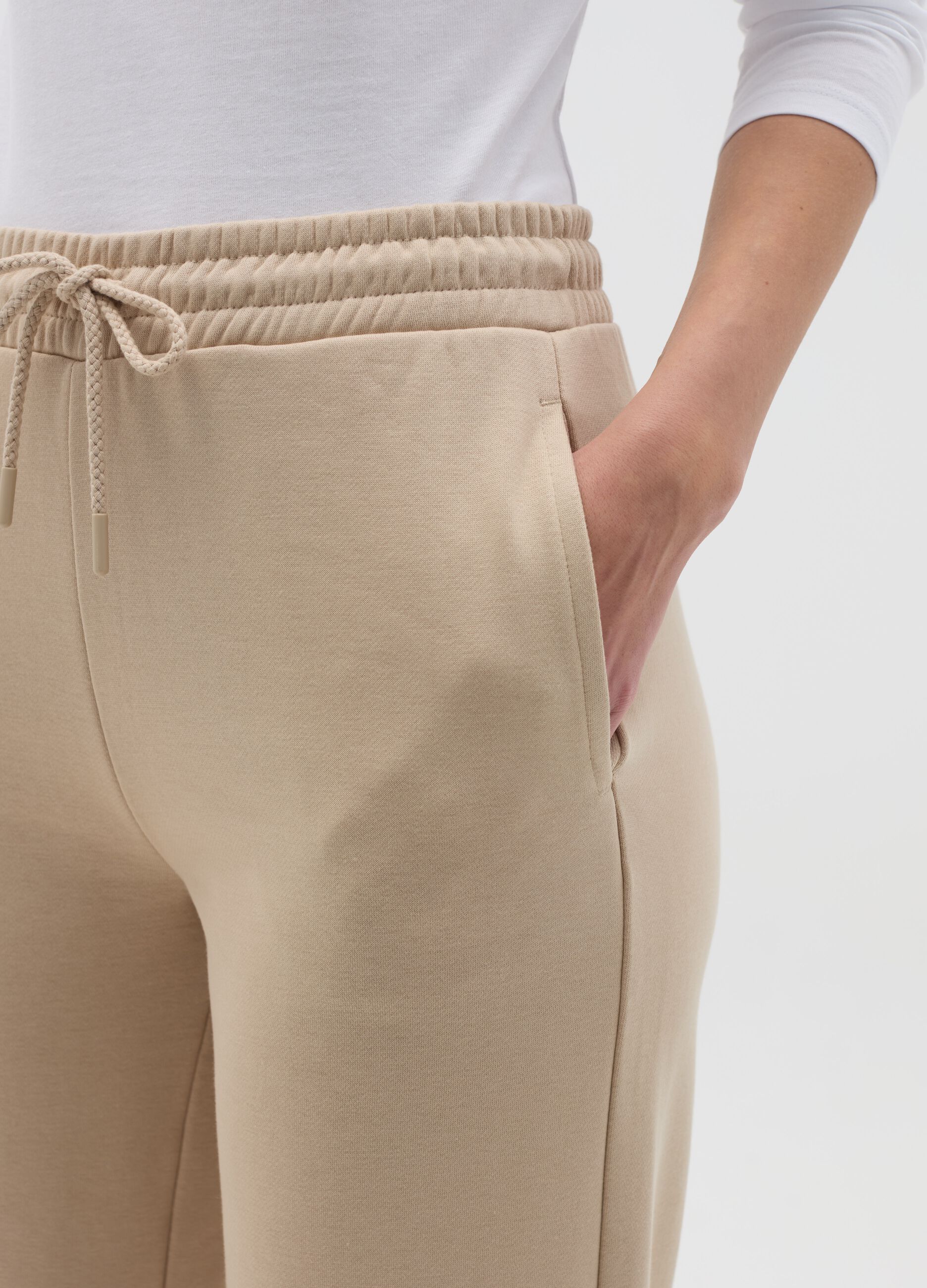 Essential straight-fit joggers with drawstring