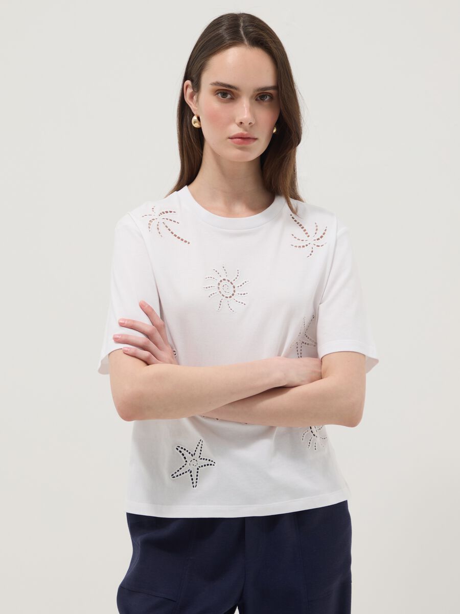 White pure cotton T-shirt with broderie anglaise embroidery, regular fit_0