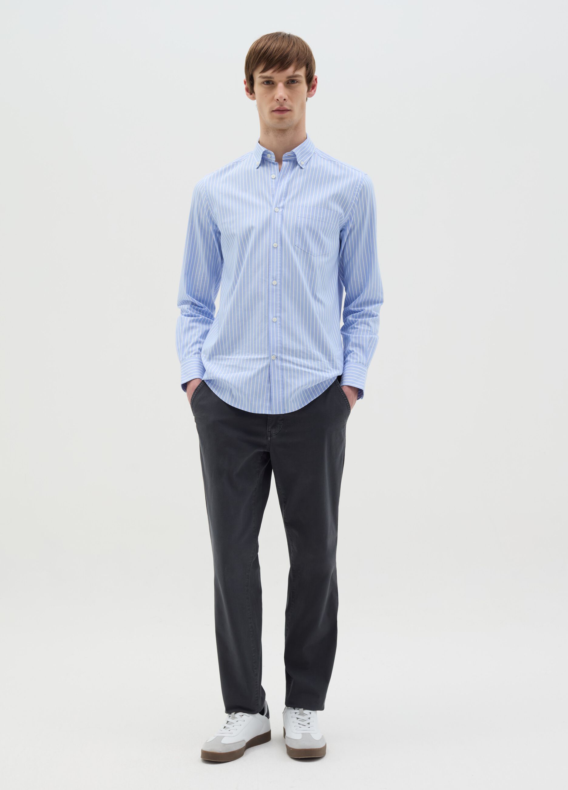Chino trousers in poplin