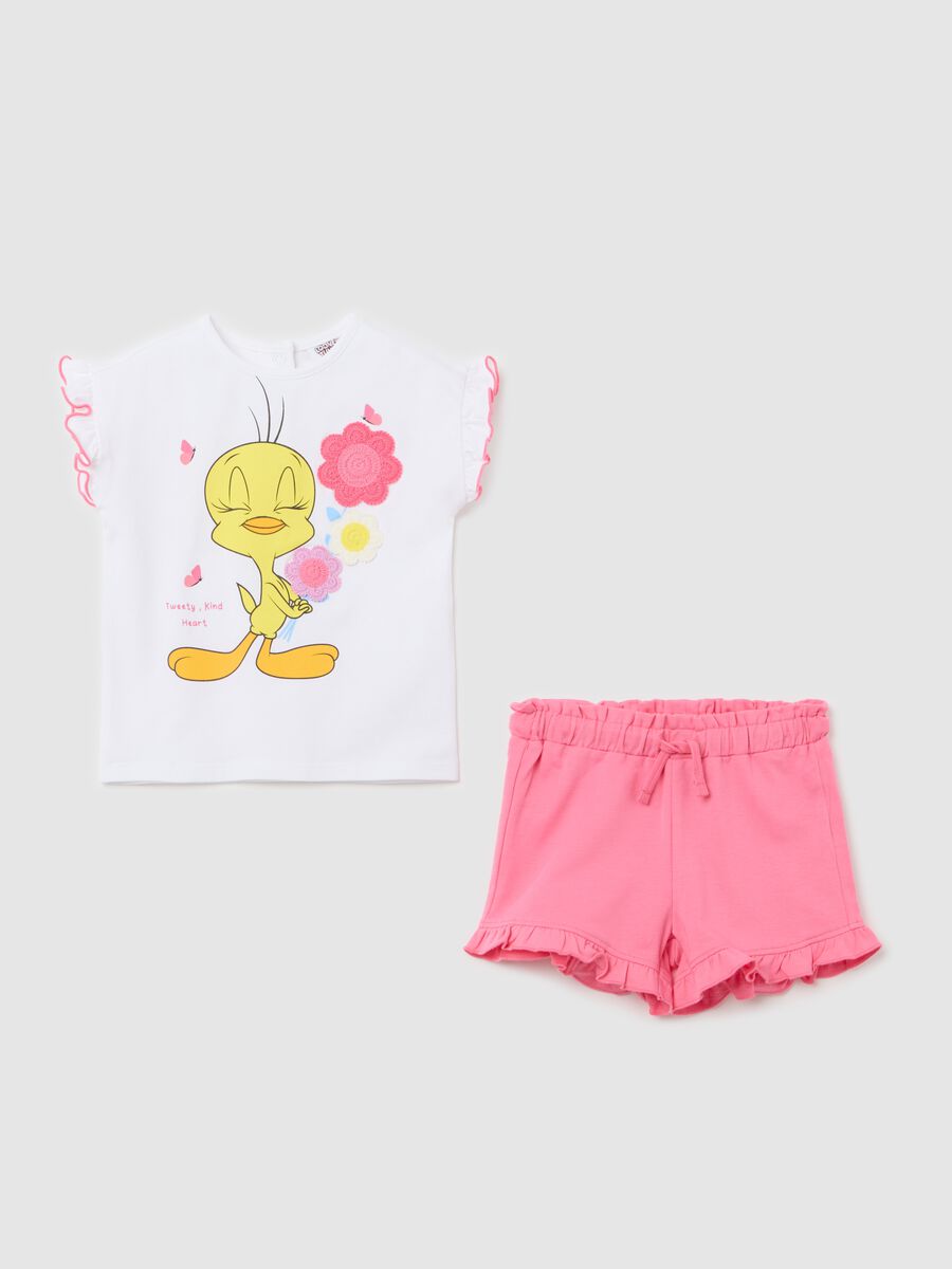 Disney Tweety set with white t-shirt and pink shorts_0