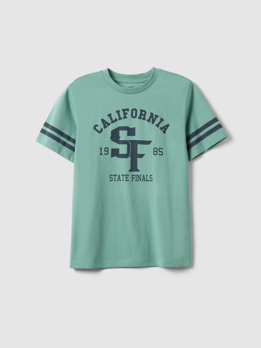 T-shirt verde in puro cotone da ragazzo con dettagli grafici regular fit_3