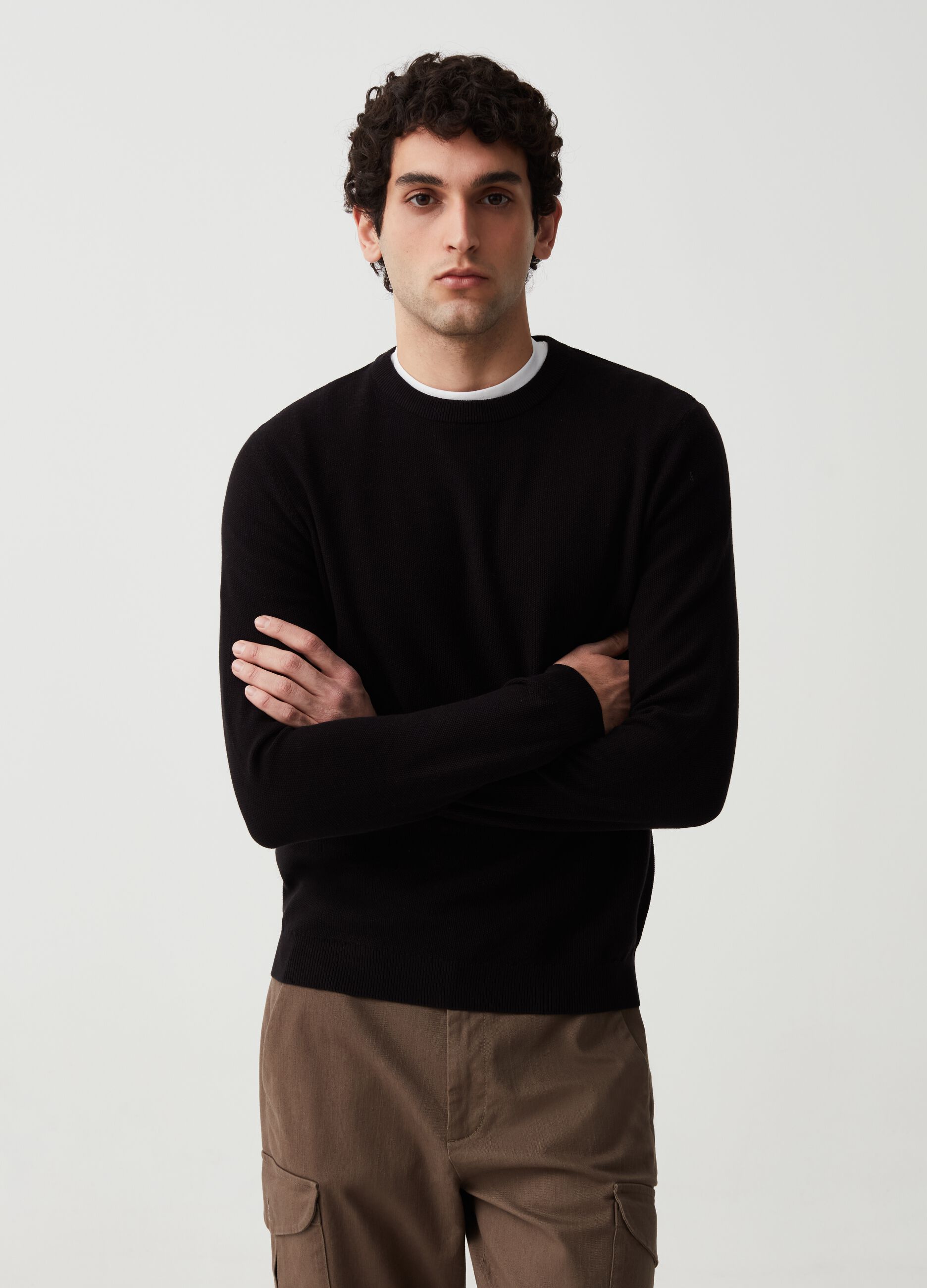 Cotton pullover with round neck