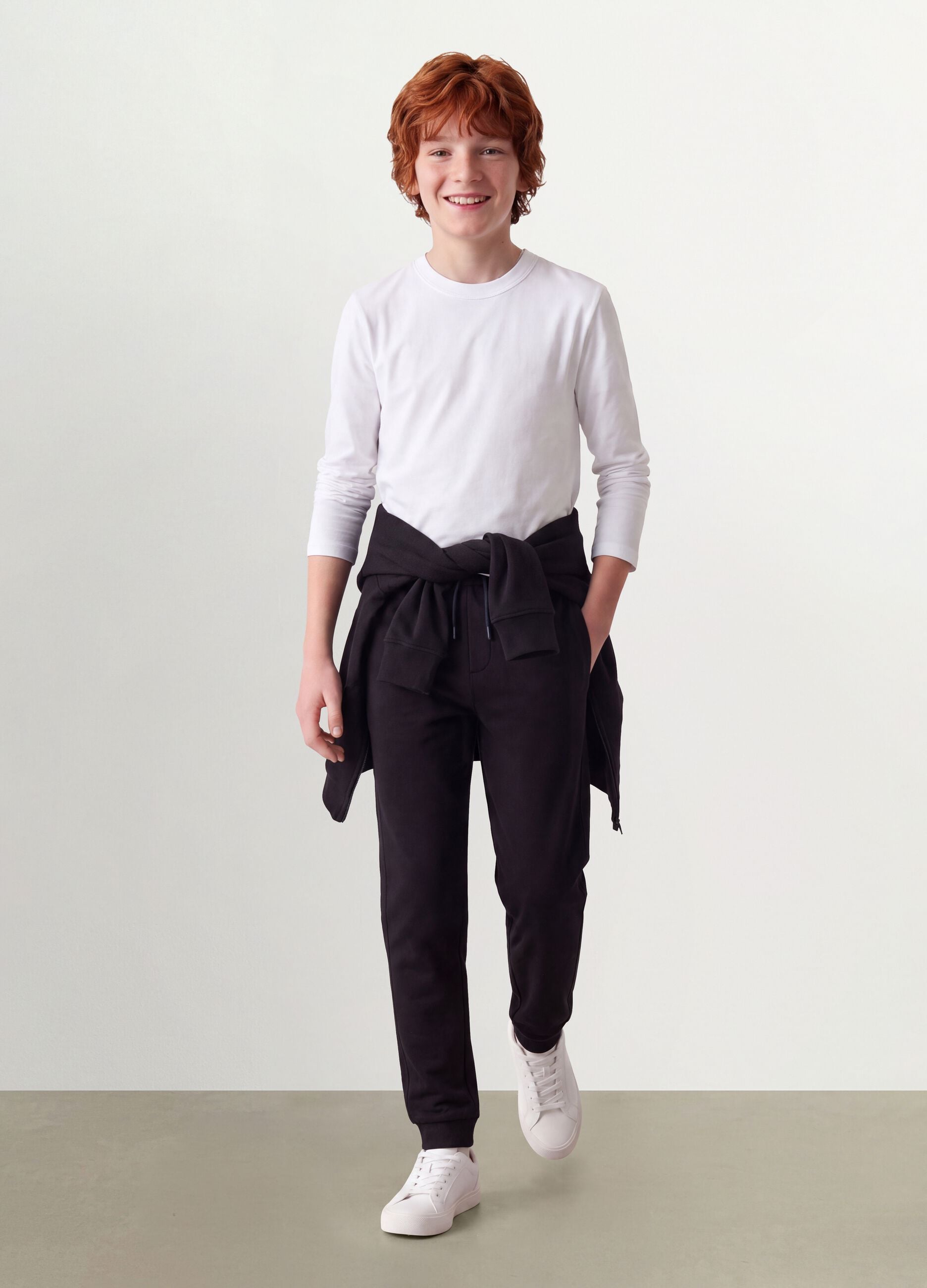 Black organic cotton jogger trousers