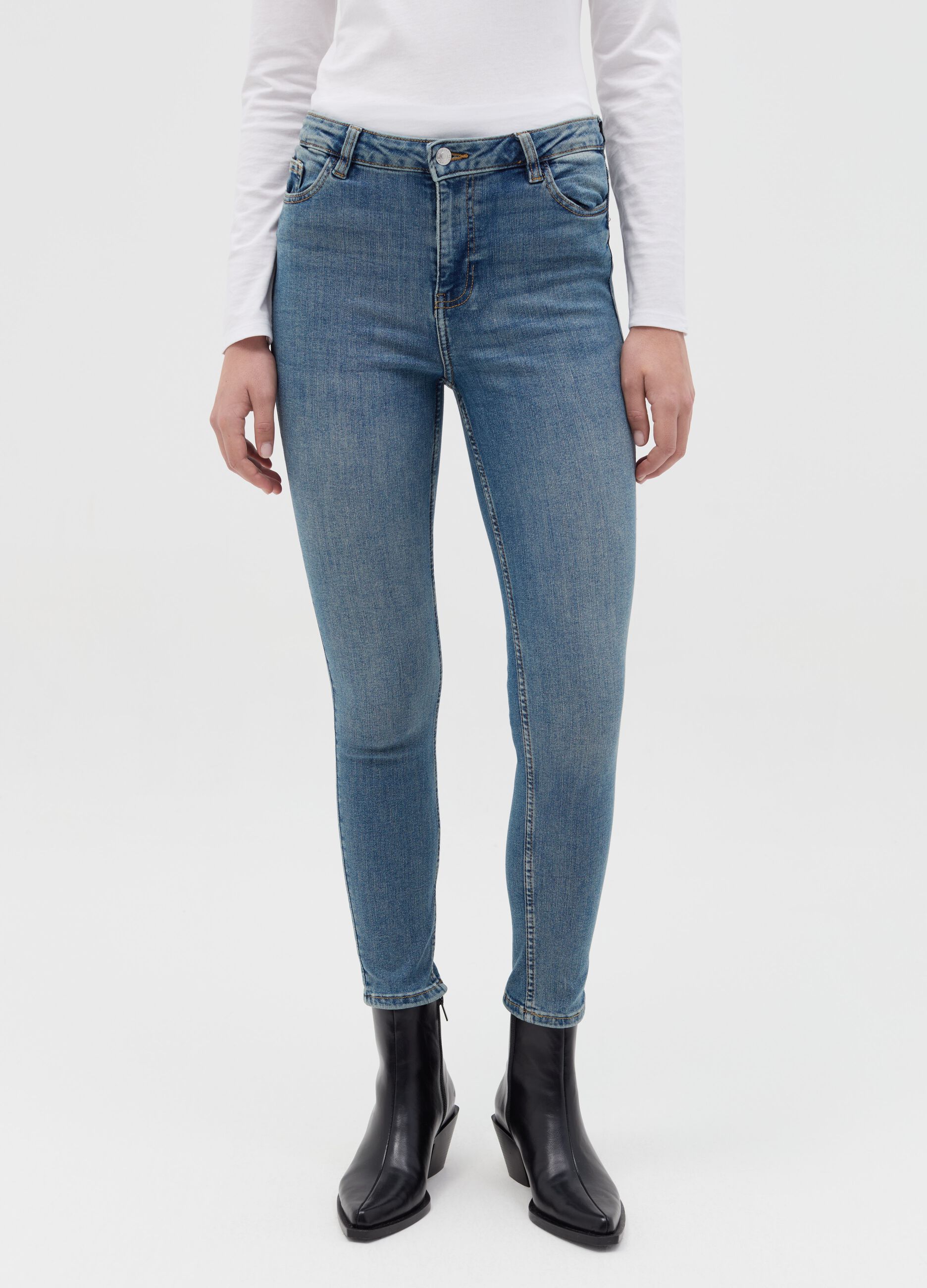 Cropped skinny-fit jeans
