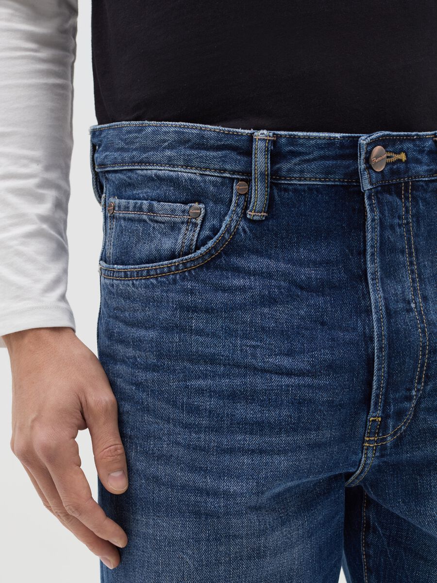 Regular blue tapered-fit jeans_2