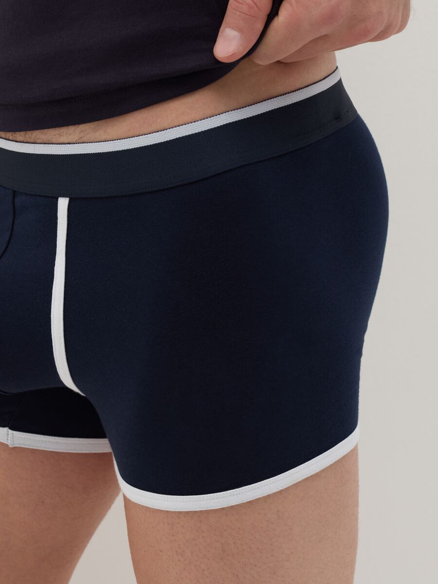 Stretch cotton boxer shorts with contrasting details._2
