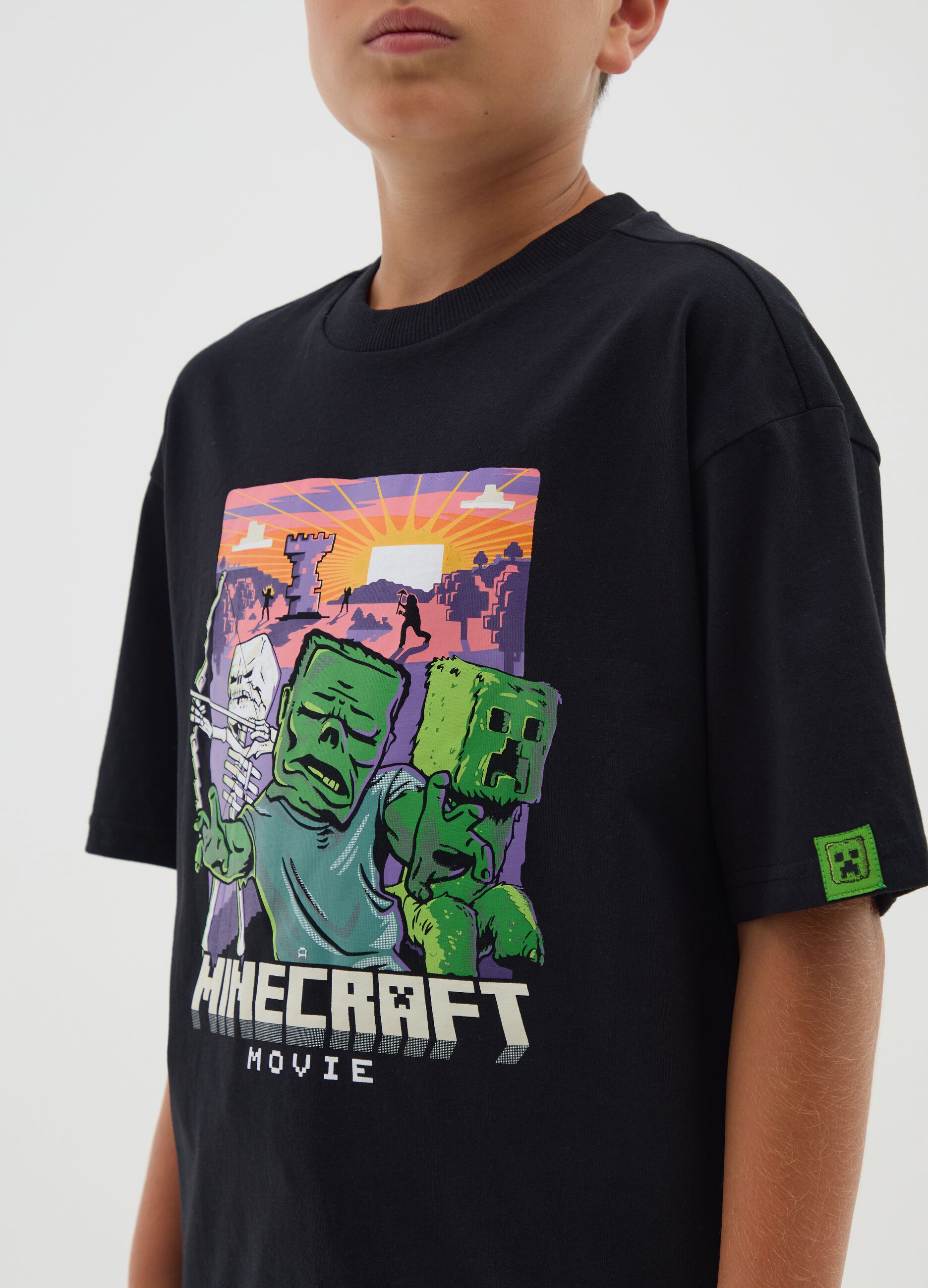 T-shirt da ragazzo in puro cotone nero over