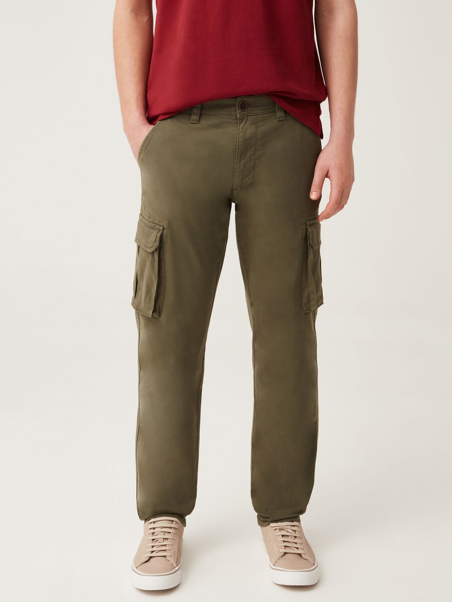 Pantaloni cargo in cotone tinto filo stretch_1