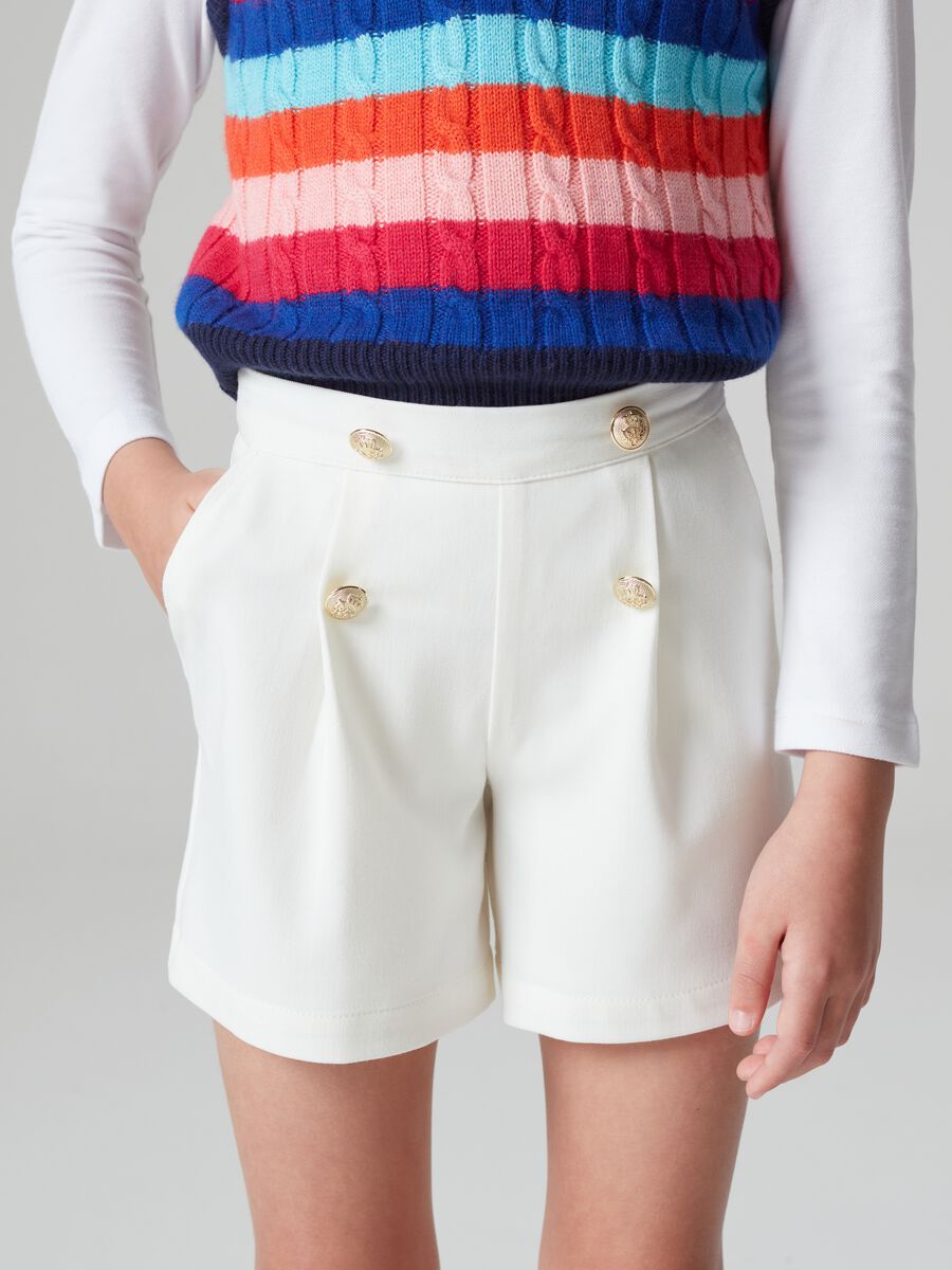 Shorts con bottoni alla marinara_1
