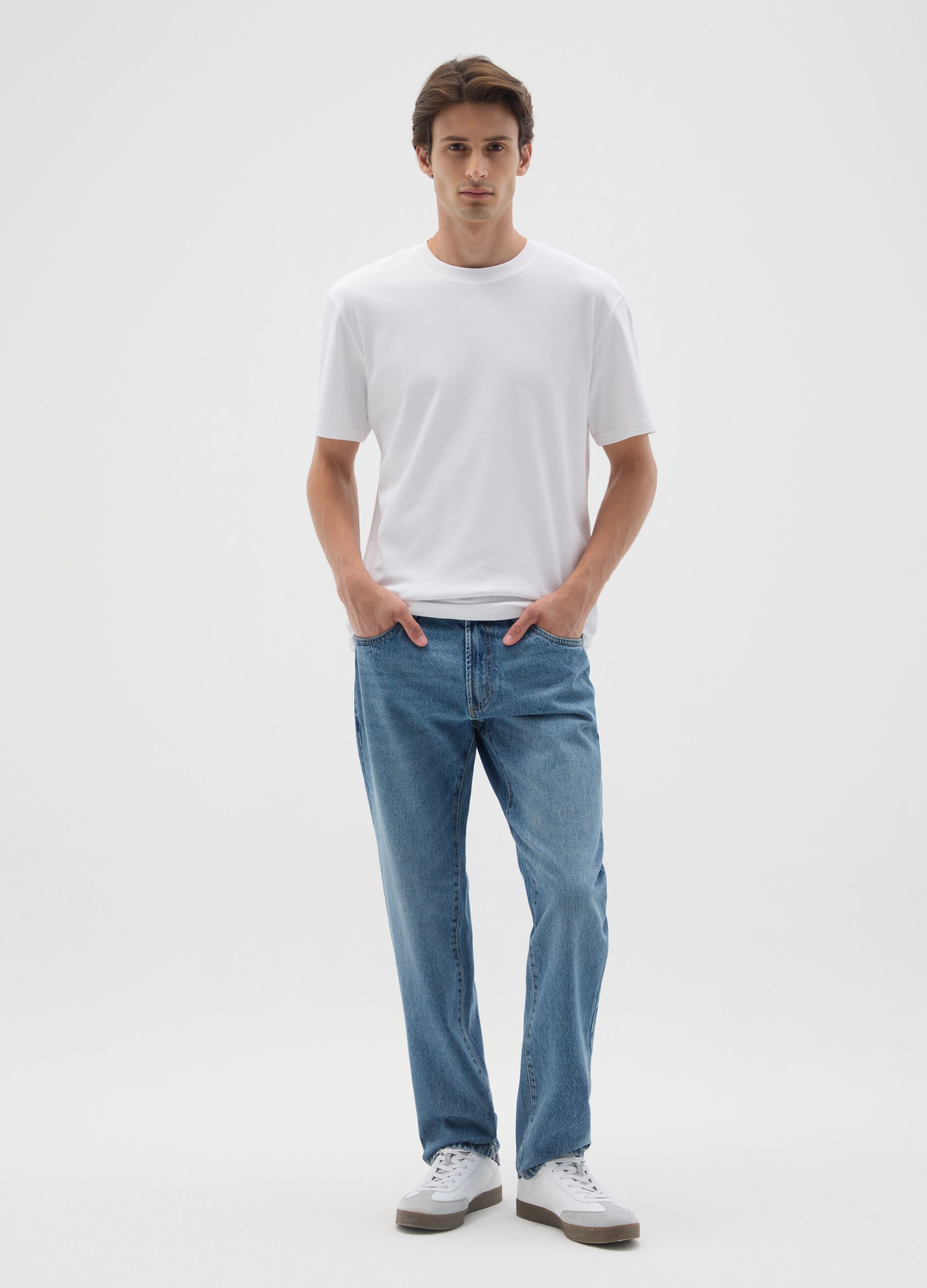 White pure cotton t-shirt relaxed fit