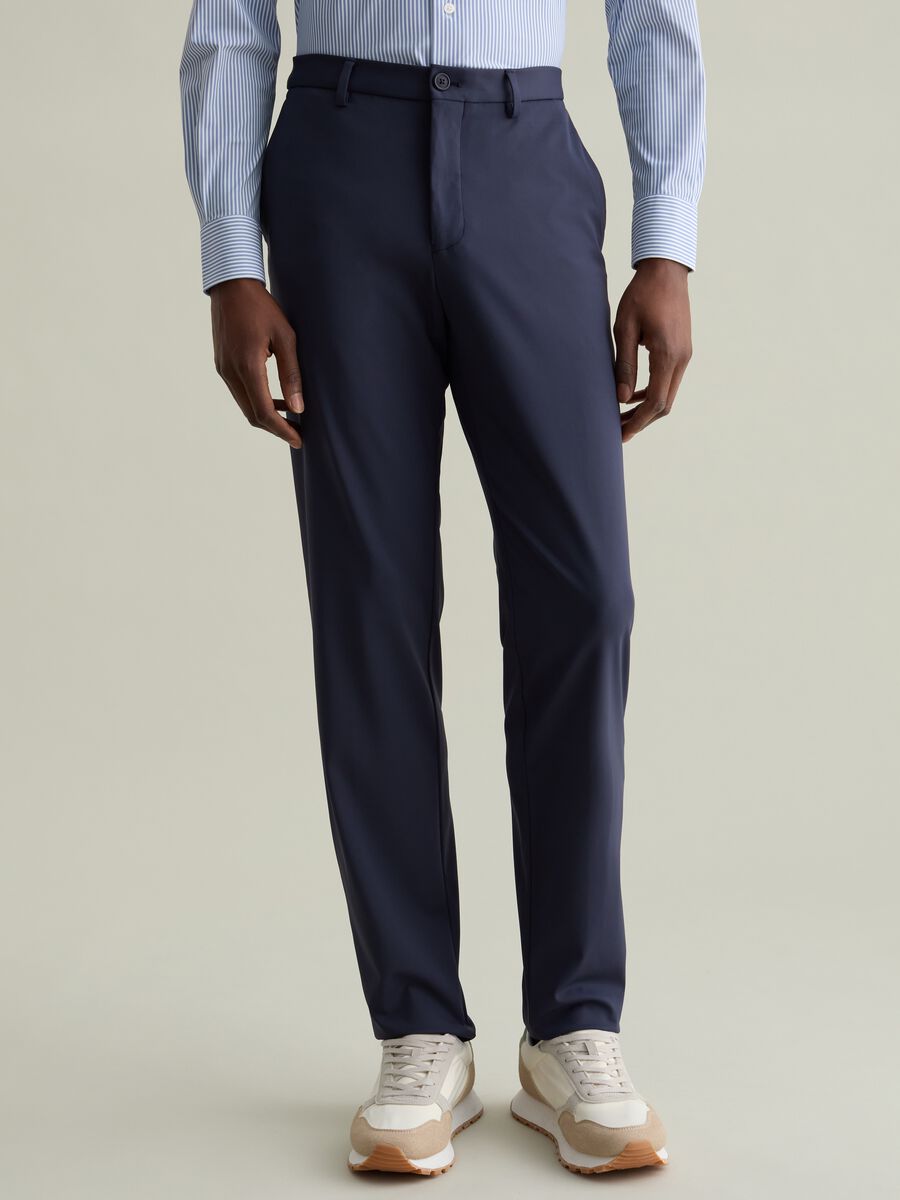 Chino trousers in technical fabric_1