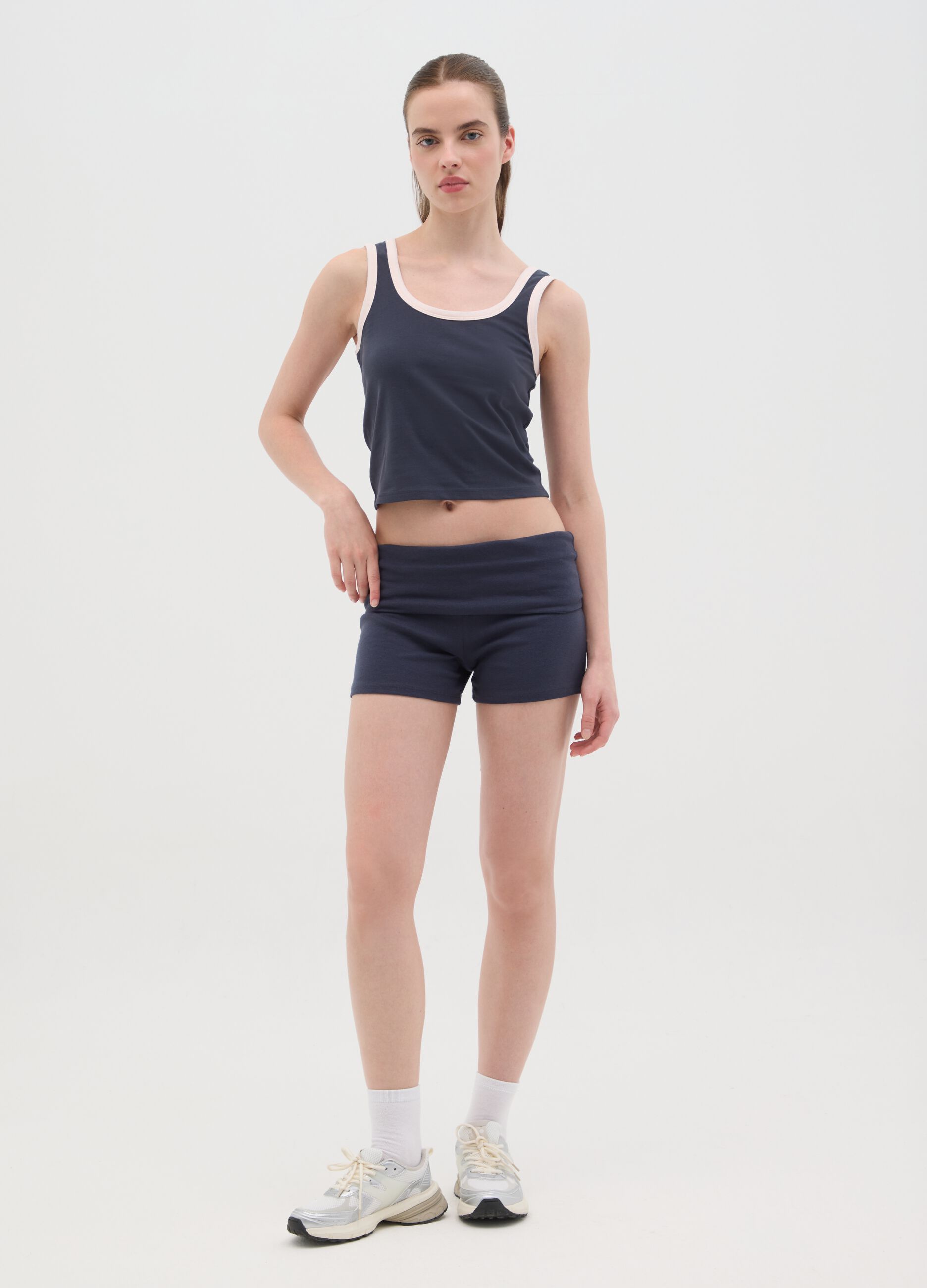 Navy blue tank top with pink trim in stretch cotton