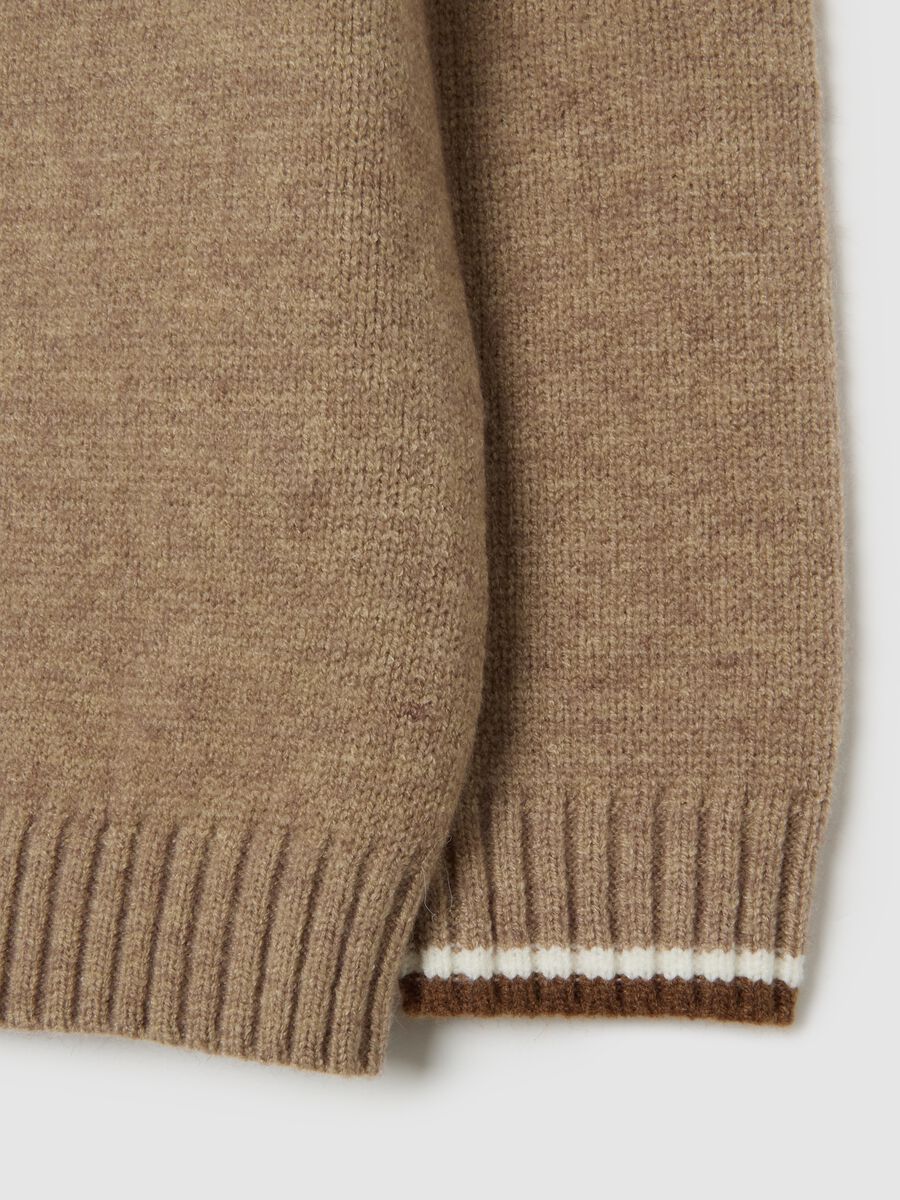 Cardigan da bambino marrone regular fit con bottoni_3