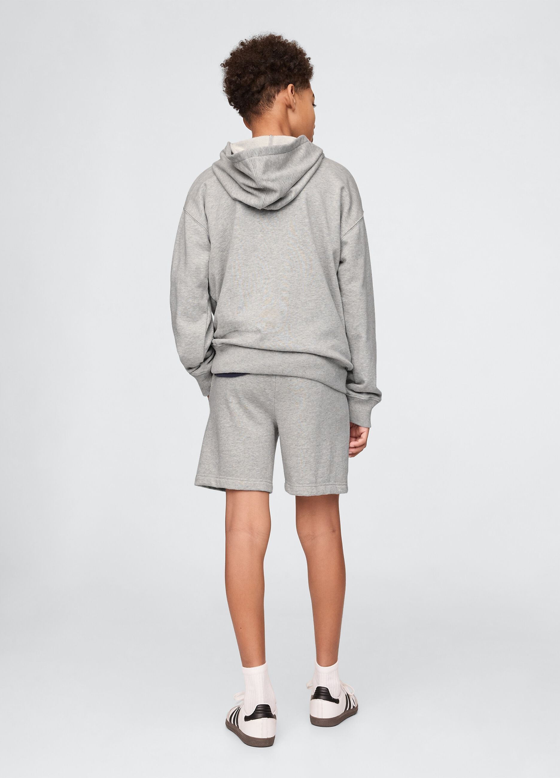 Grey GAP logo shorts for children