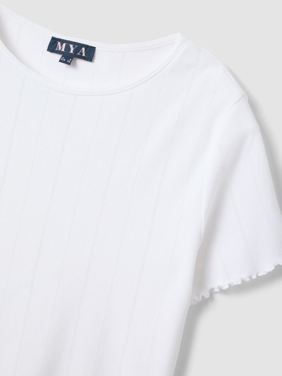 White pure cotton striped regular fit T-shirt_5