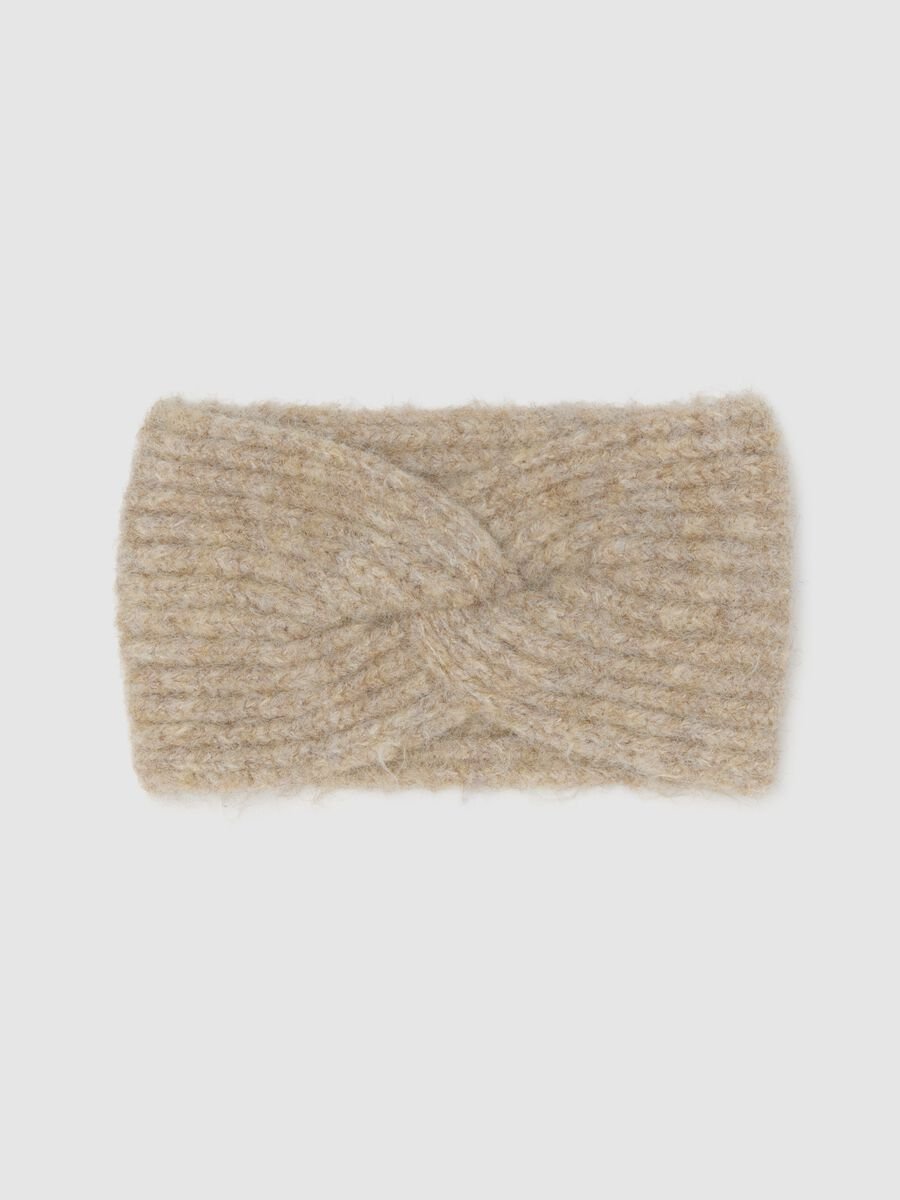 Beige band with knitted braided design_0