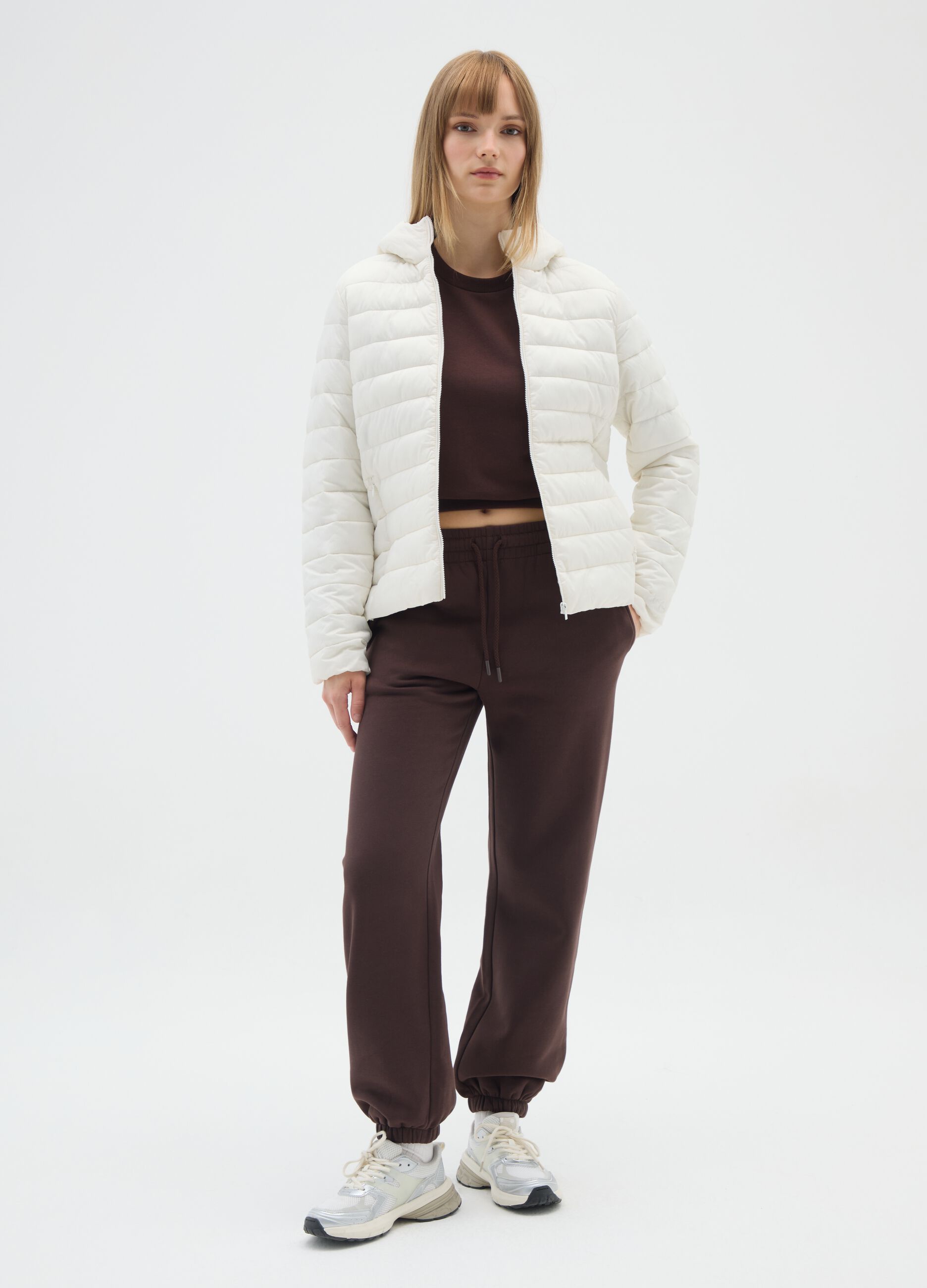 White padded regular fit jacket with hood