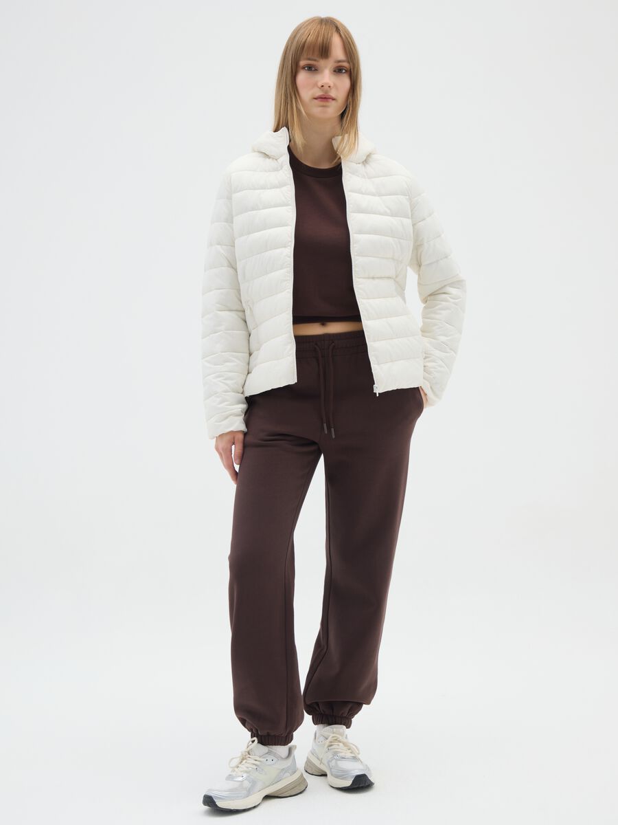 White padded regular fit jacket with hood_1