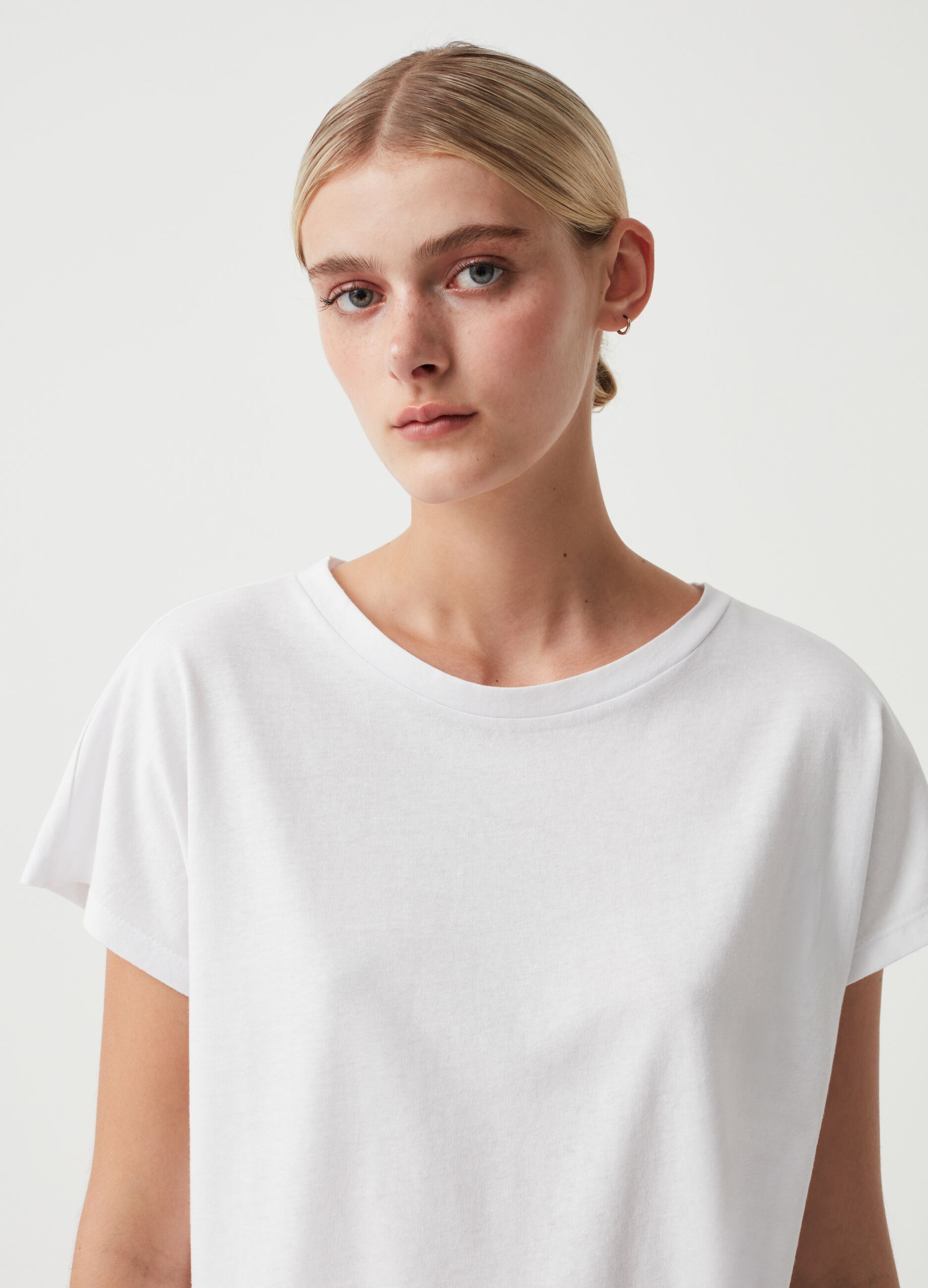 T-shirt in cotone con maniche a kimono_0